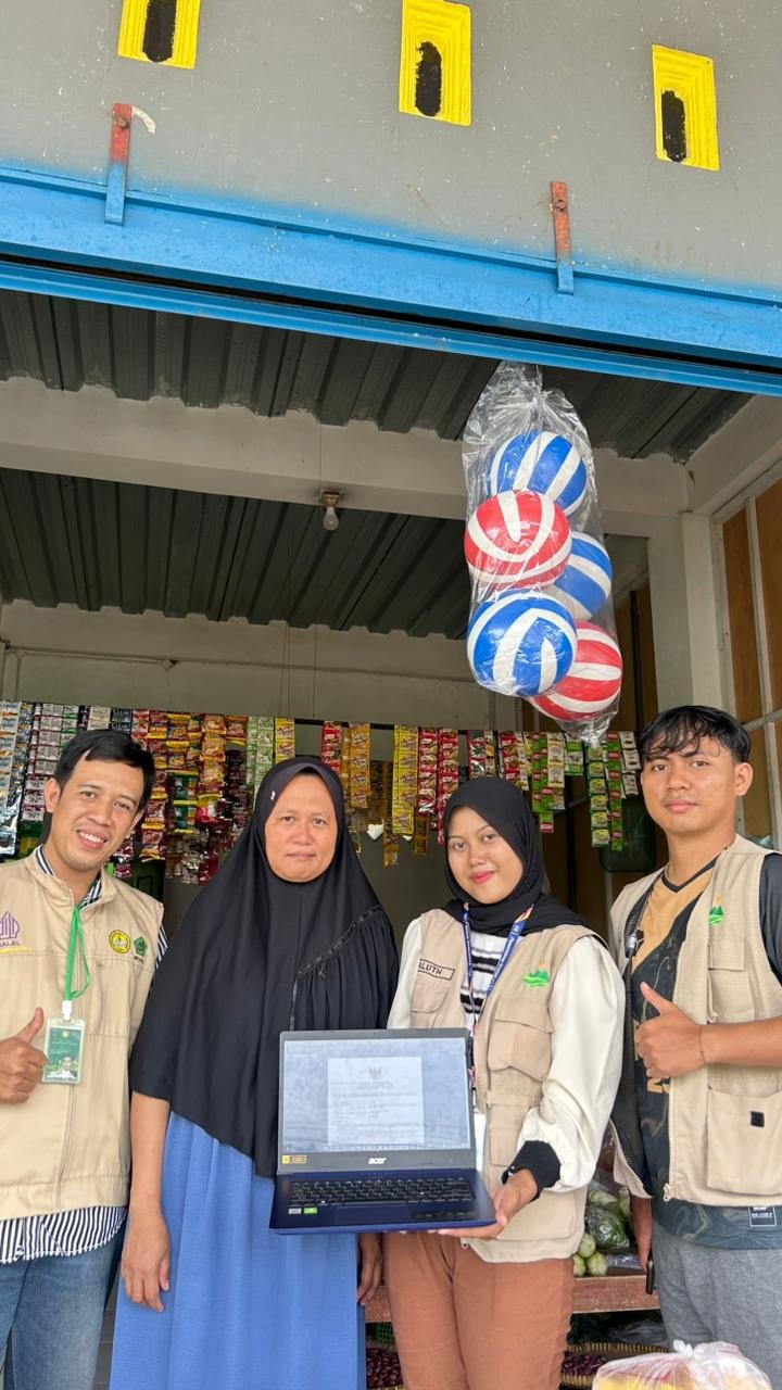 Proker Ekonomi Pendampingan Pembuatan NIB dan Sertifikat Halal Bersama Tim Halal Food Unsoed