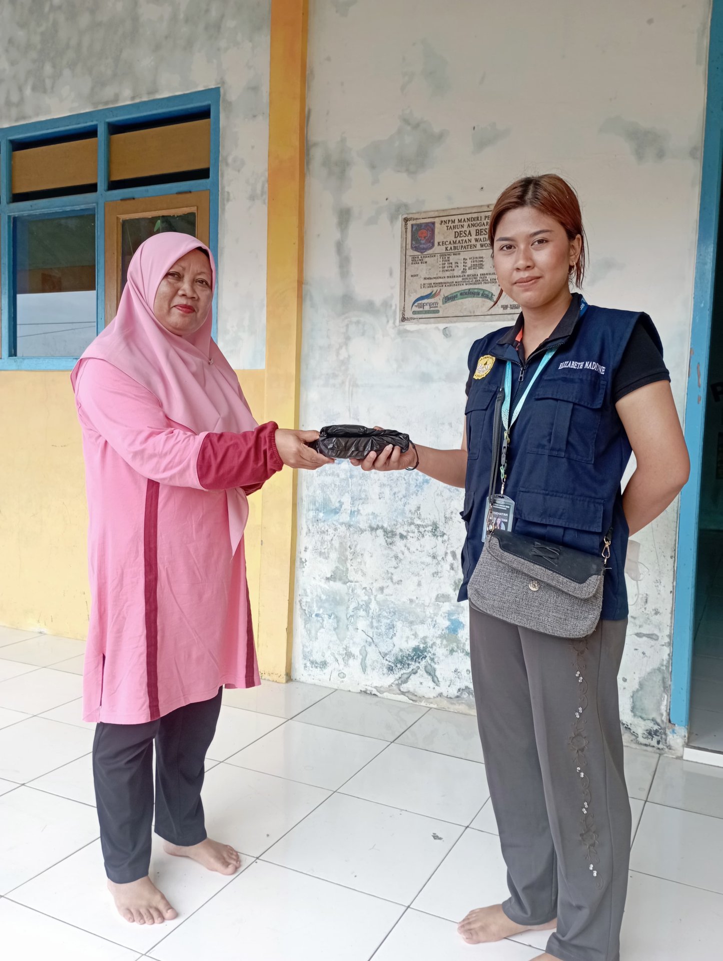 Program Kerja Pendampingan & Pengadaan Sarana Penunjang Posyandu di Dusun Sikapat serta Kegiatan Imunasi bersama 4 Dusun Desa Besuki