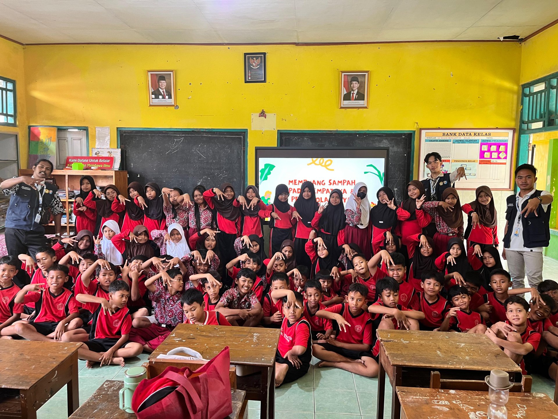 KKN Hari 14, Sosialisasi Microgreen, Sosialisasi Memilah sampah, Piket Balai Desa