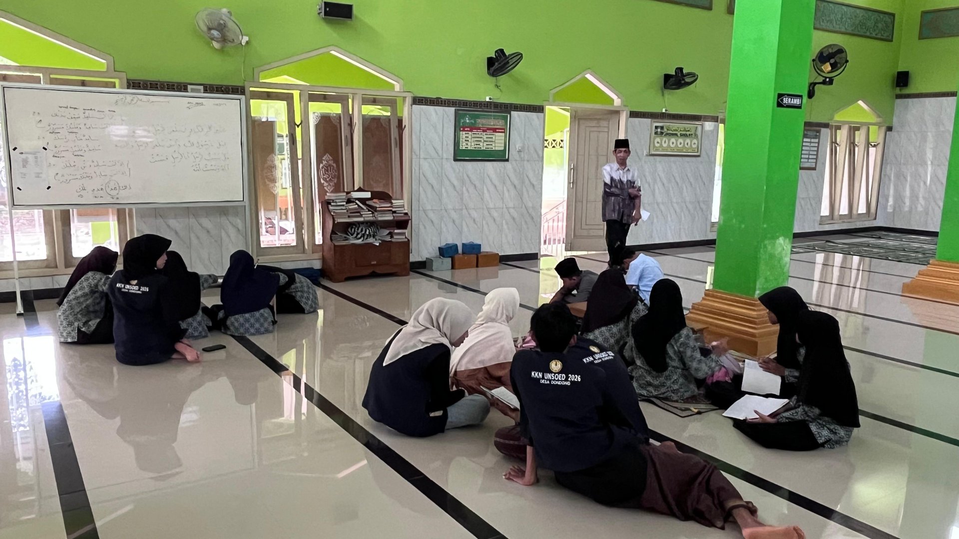 Pendampingan dan Pengajaran Ngaji TPQ di Masjid Baitul Huda