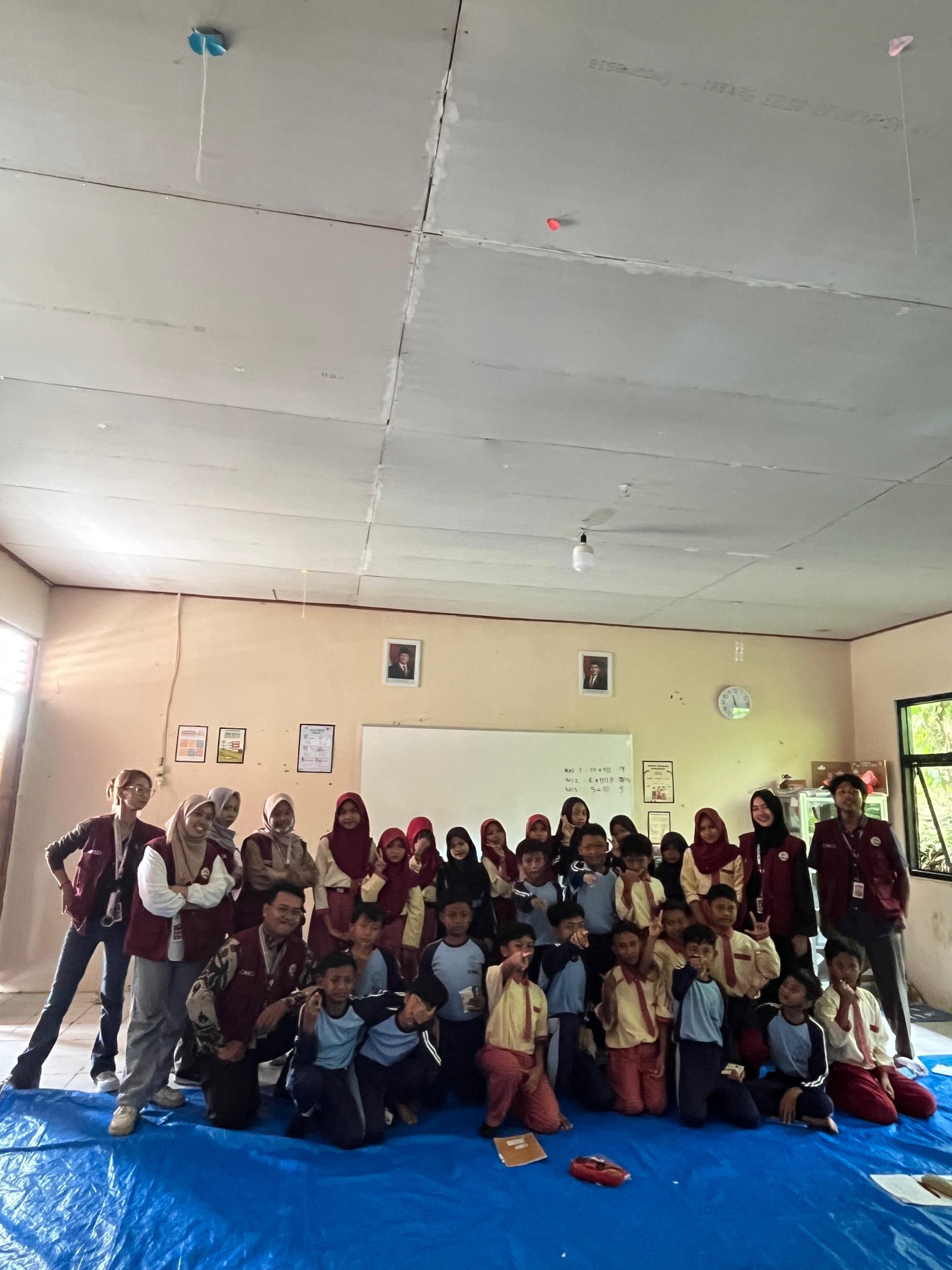 Program Peningkatan Kemampuan Bahasa Inggris dengan Metode Pembelajaran Team Game Tournament (Feel Card)