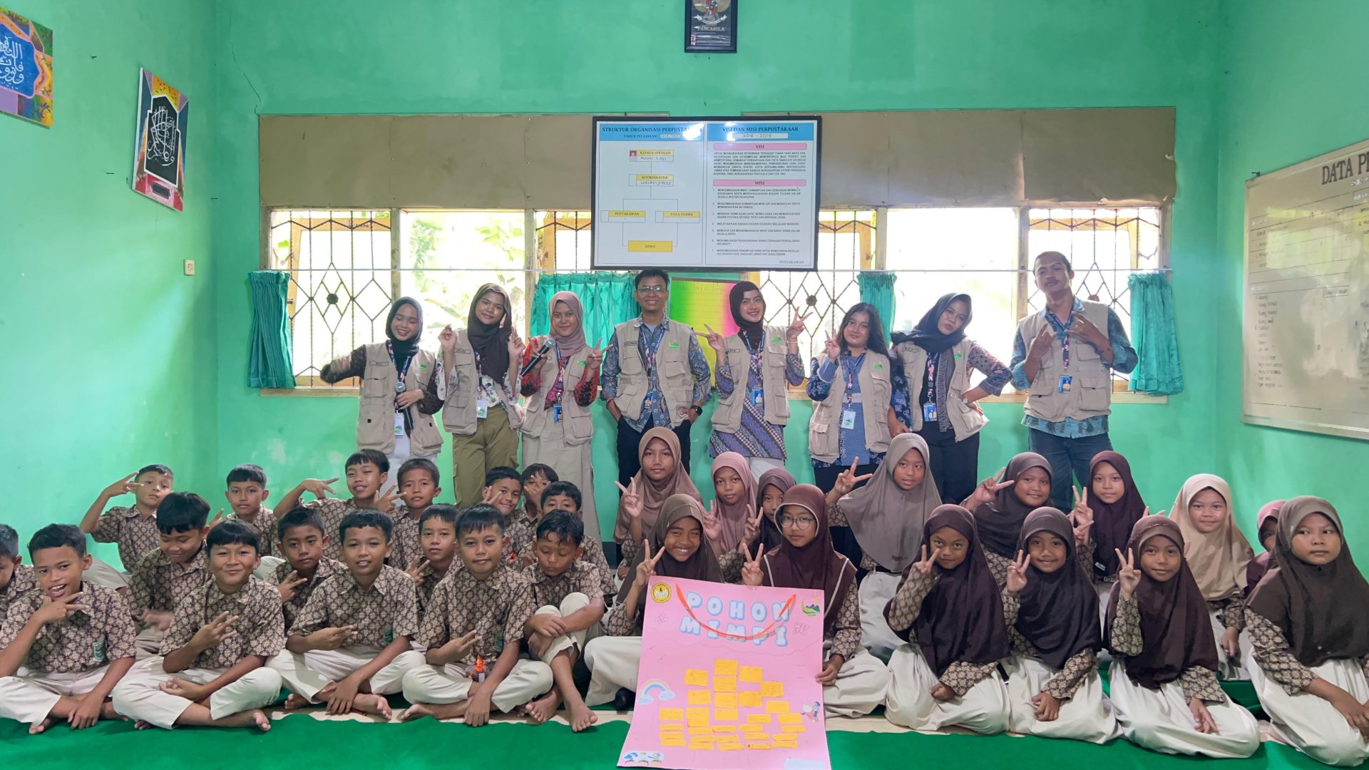 Sosialisasi dan Pembuatan Pohon Mimpi Di SD Negeri 02 Panerusan Wetan