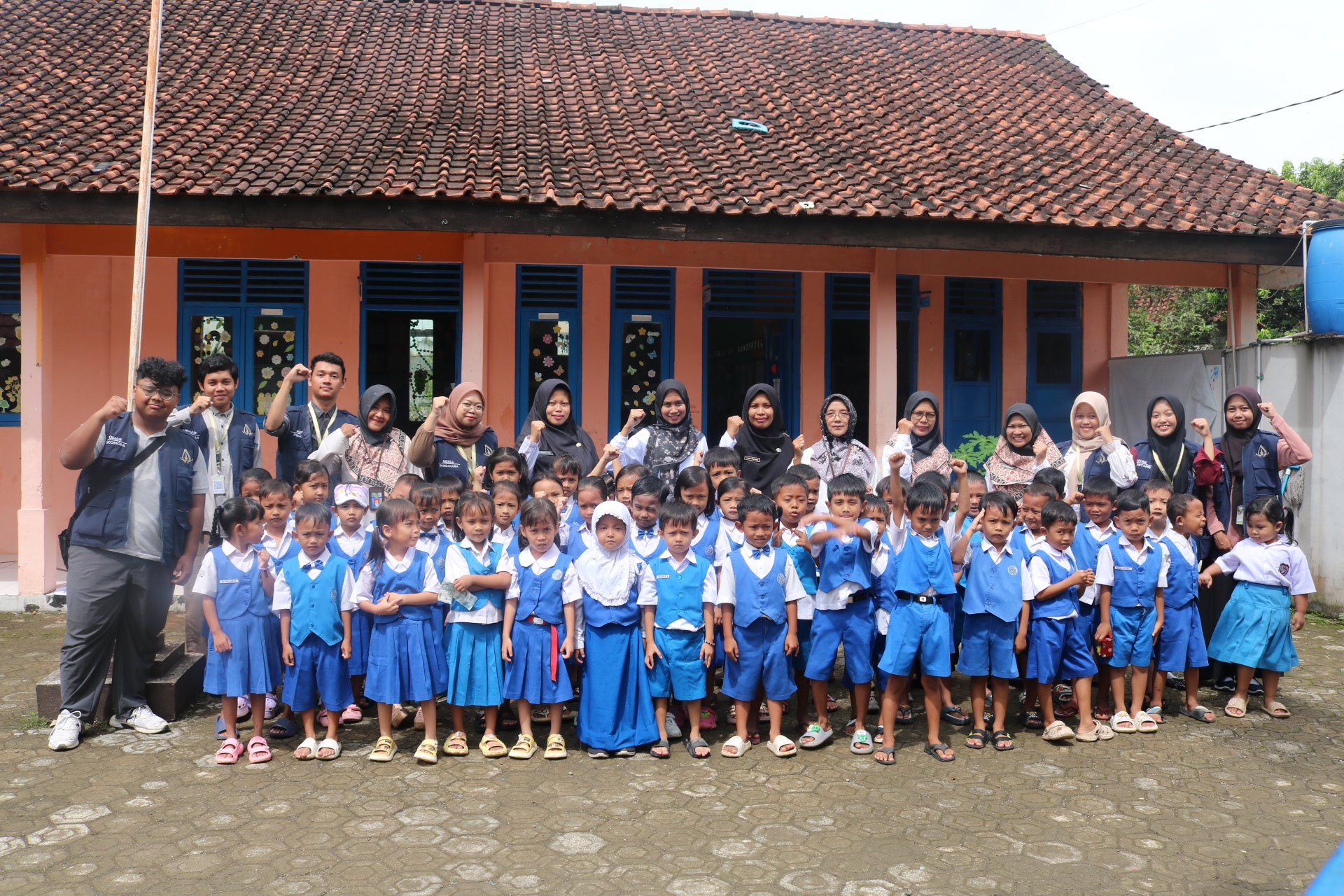 Kampanye Pola Hidup Bersih dan Sehat