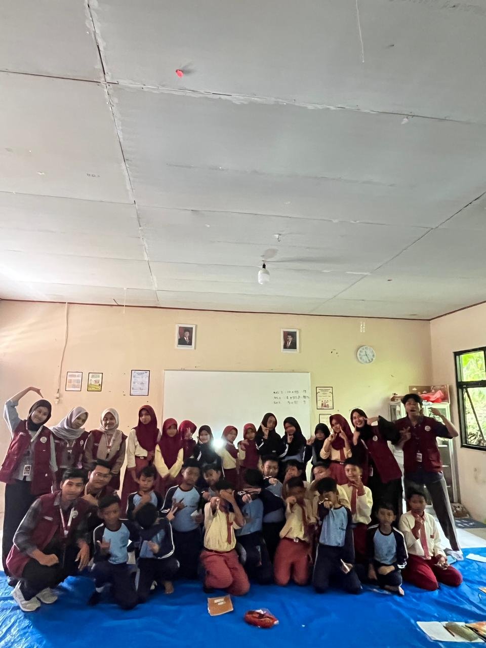 Program Peningkatan Kemampuan Bahasa Inggris dengan Metode Pembelajaran Team Game Tournament (Feel Card)