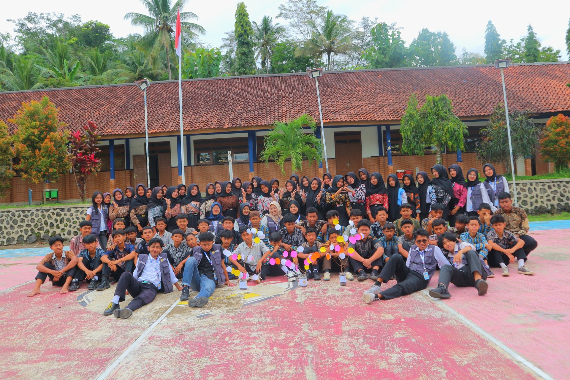 Kegiatan KKN hari ke-15: Sosialisasi Penguatan Karakter dan Motivasi Belajar.