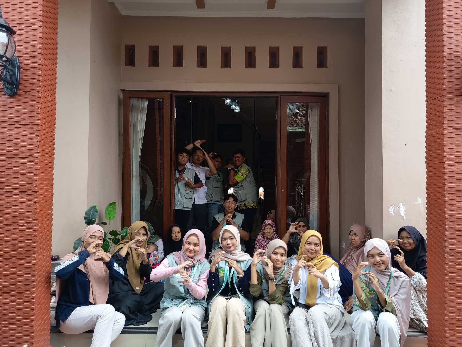 Edukasi pemilahan sampah