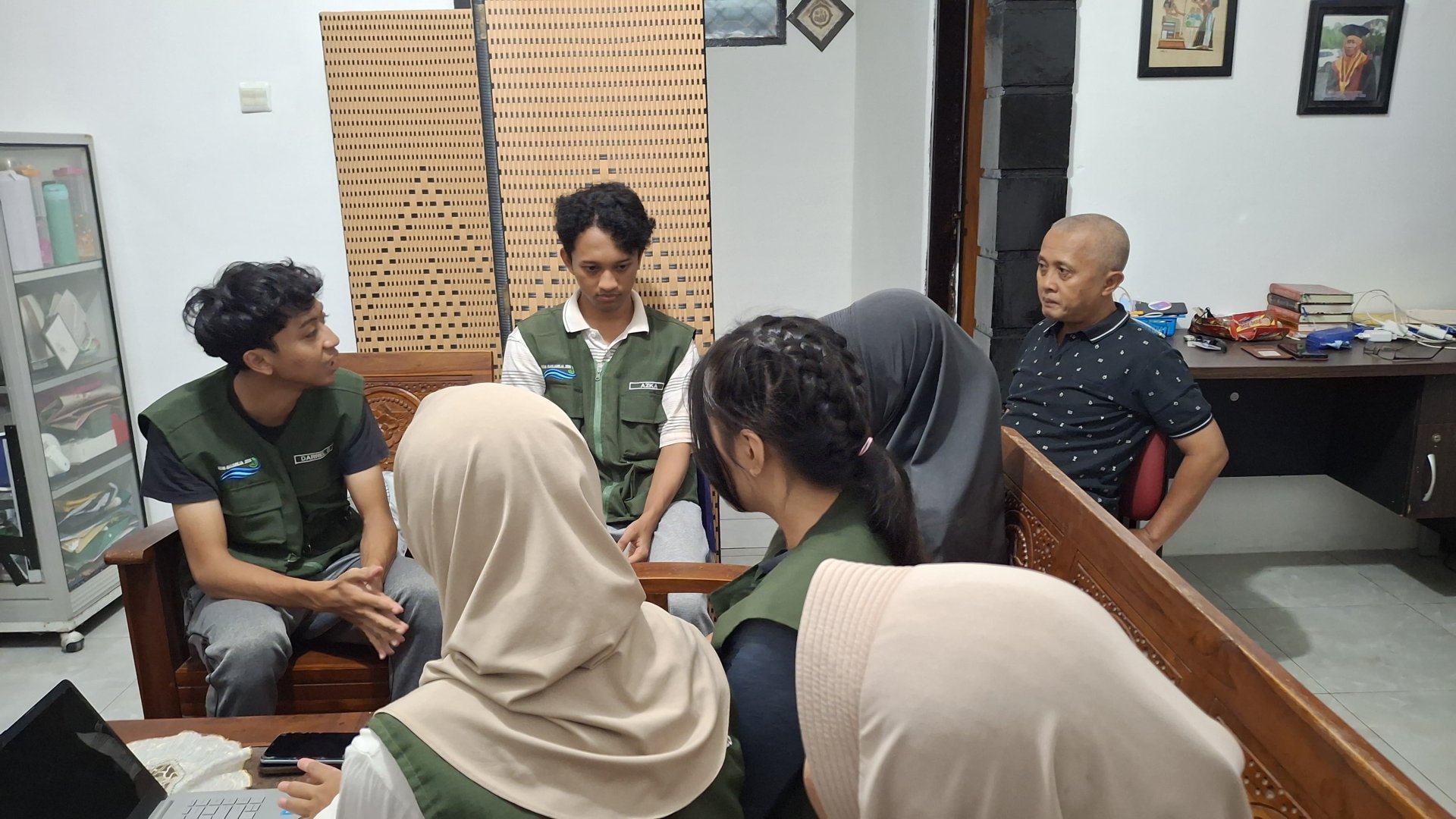 Kunjungan ke Rumah Ketua BPD