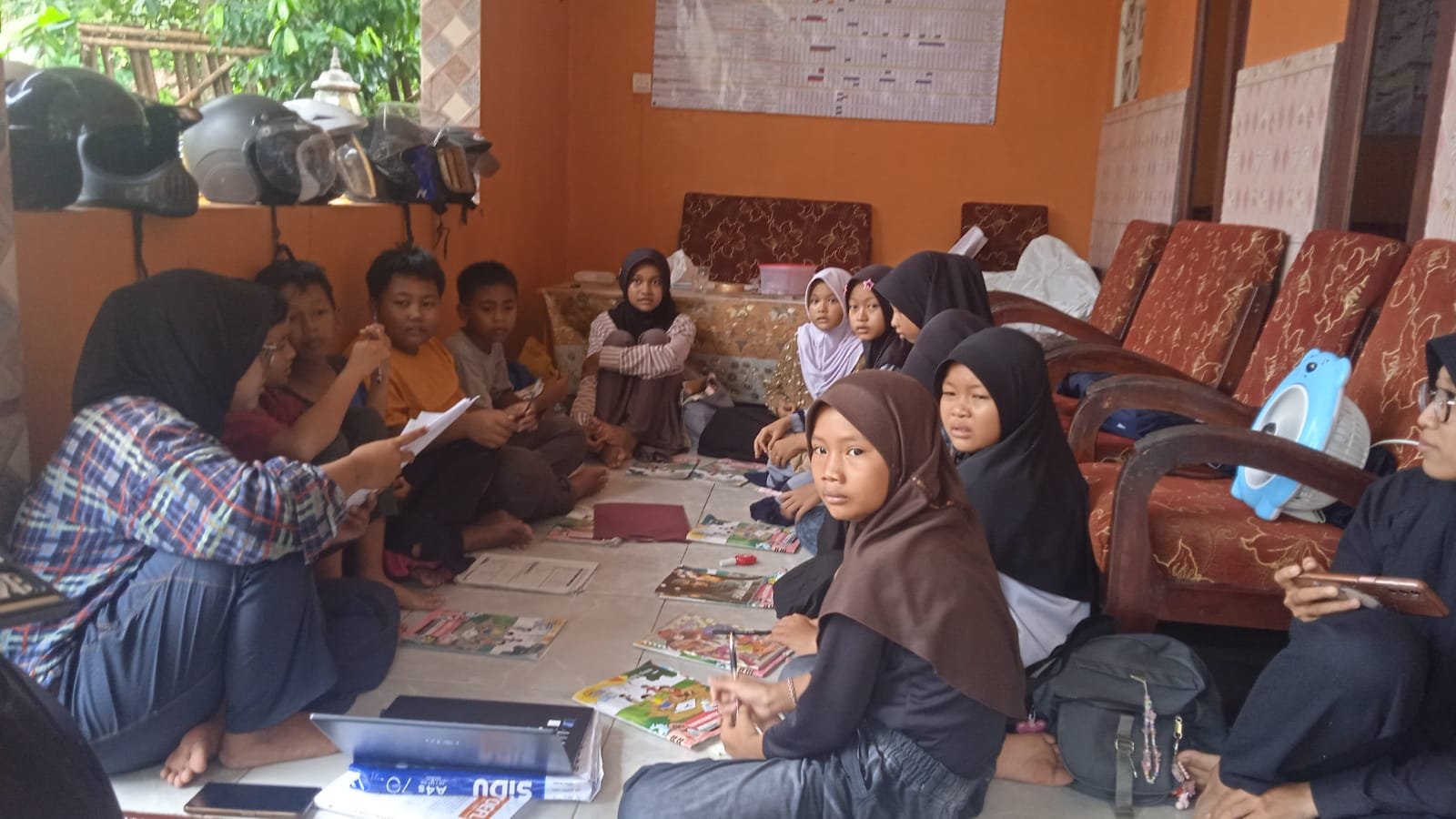 Hari ke 15 - Fun with English: "Main Sambil Belajar, Inggris Jadi Pintar