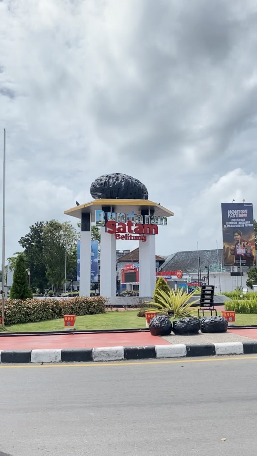 Pengadaan Bibit Tanaman untuk Program Demplot dan Koordinasi Internal KKN Desa Cendil