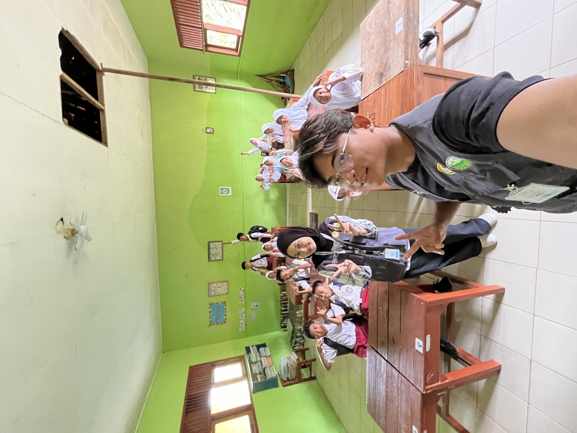 Day 14 Mengajar di SD N 2 Piasa Kulon