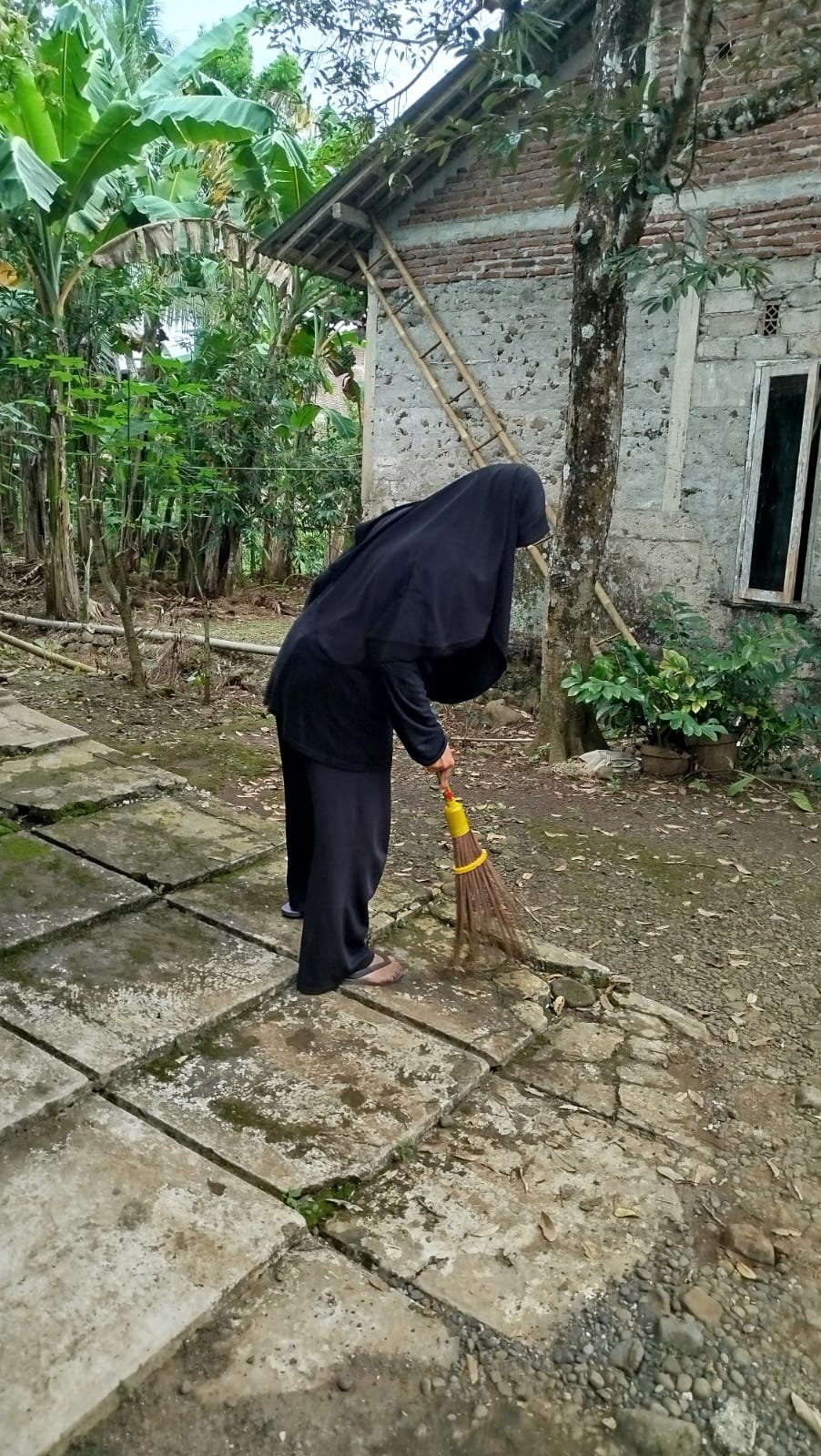 Day 7: Bebersih Posko, Berantakan KO
