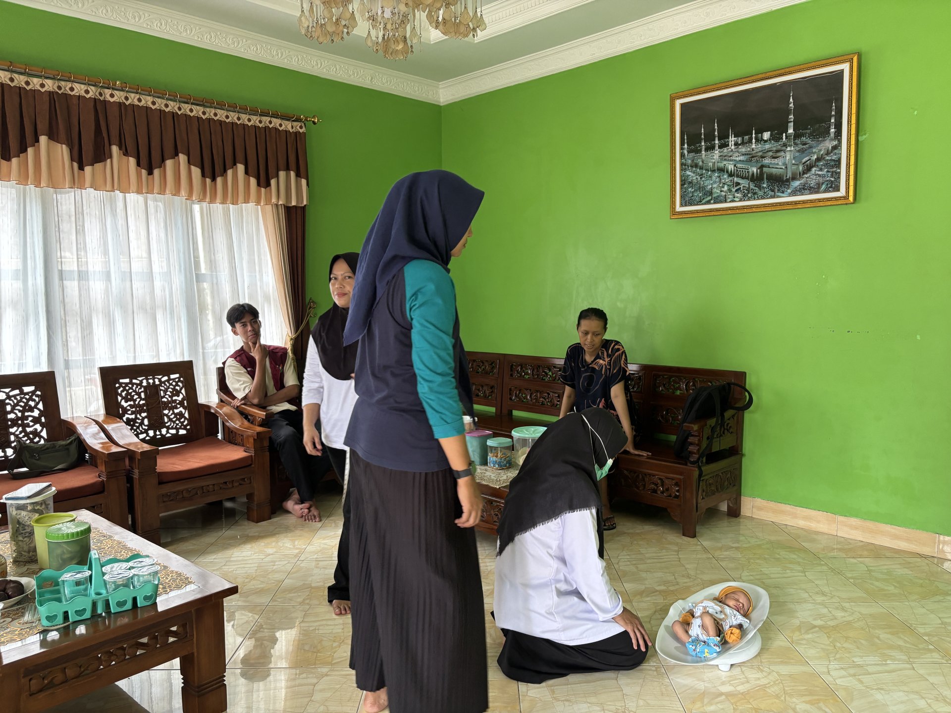 Kunjungan ibu hamil dan ibu bersalin