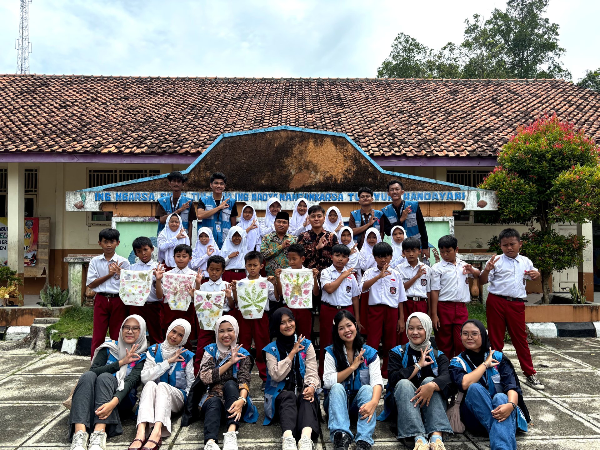Sosialisasi PHBS & Ecoprint