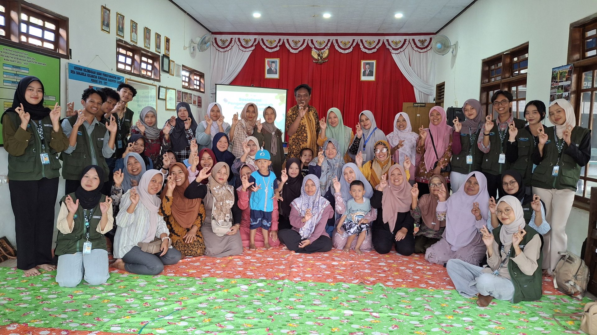 Sosialisasi Pengelolaan Sampah Rumah Tangga