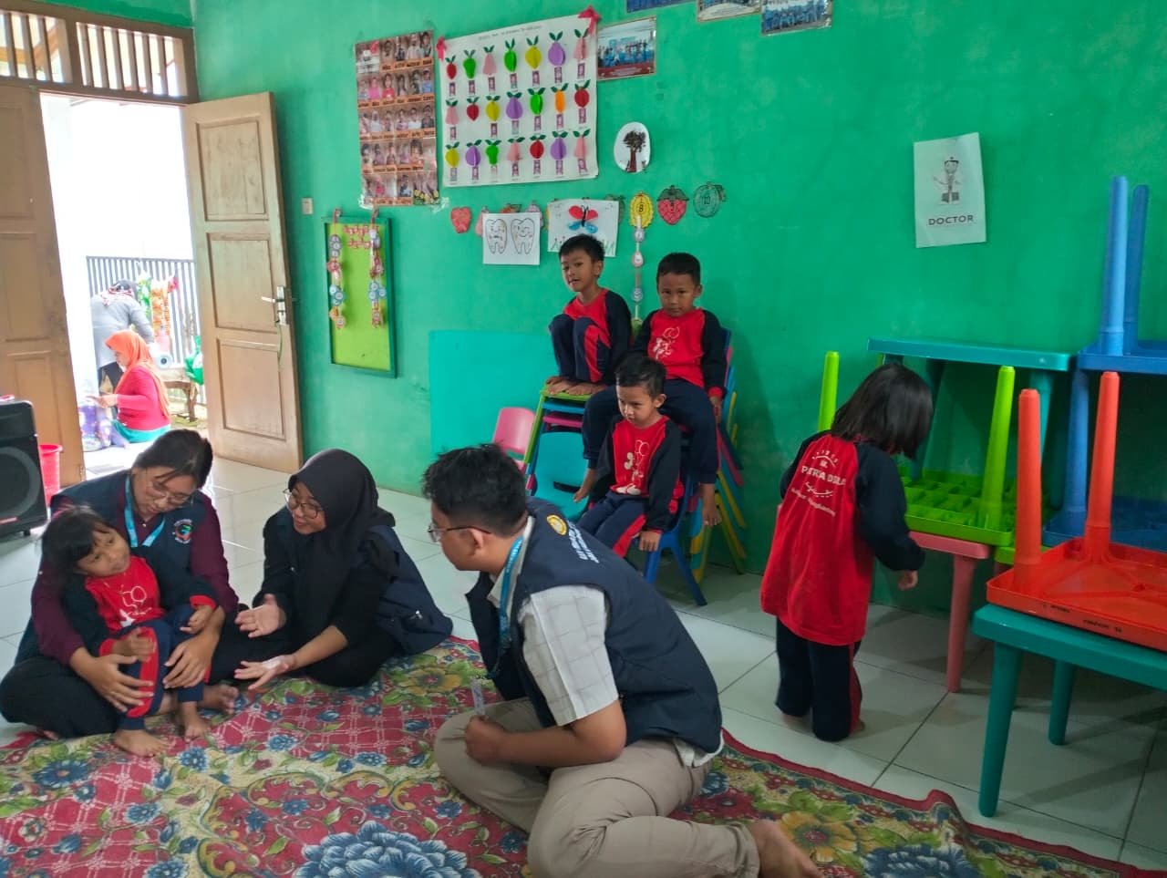 Kunjungan ke PAUD dan SD N 2 KALIKESUR