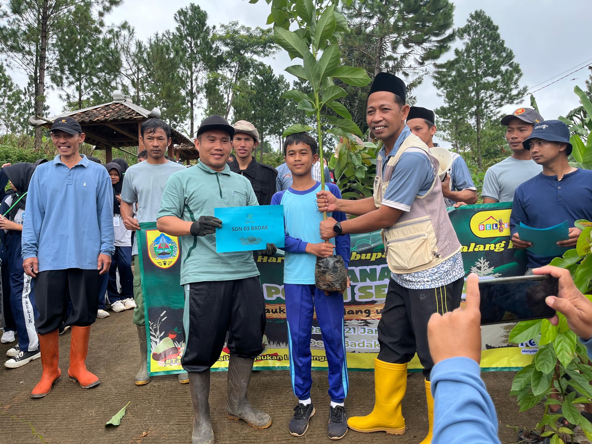 Pelaksanaan KKN di Hari Kelimabelas