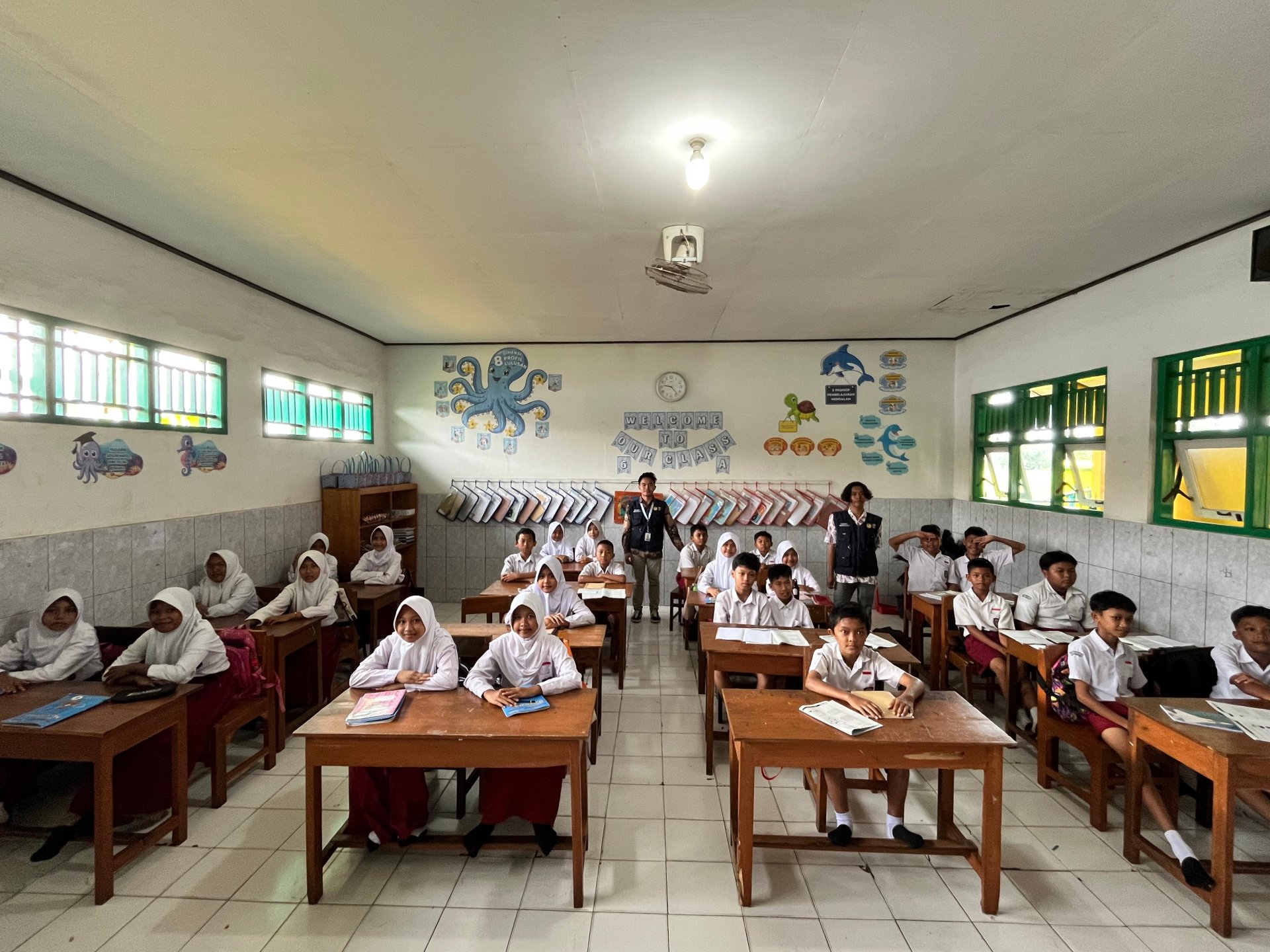 KKN day 16 mengajar di SDN 03 Menganti