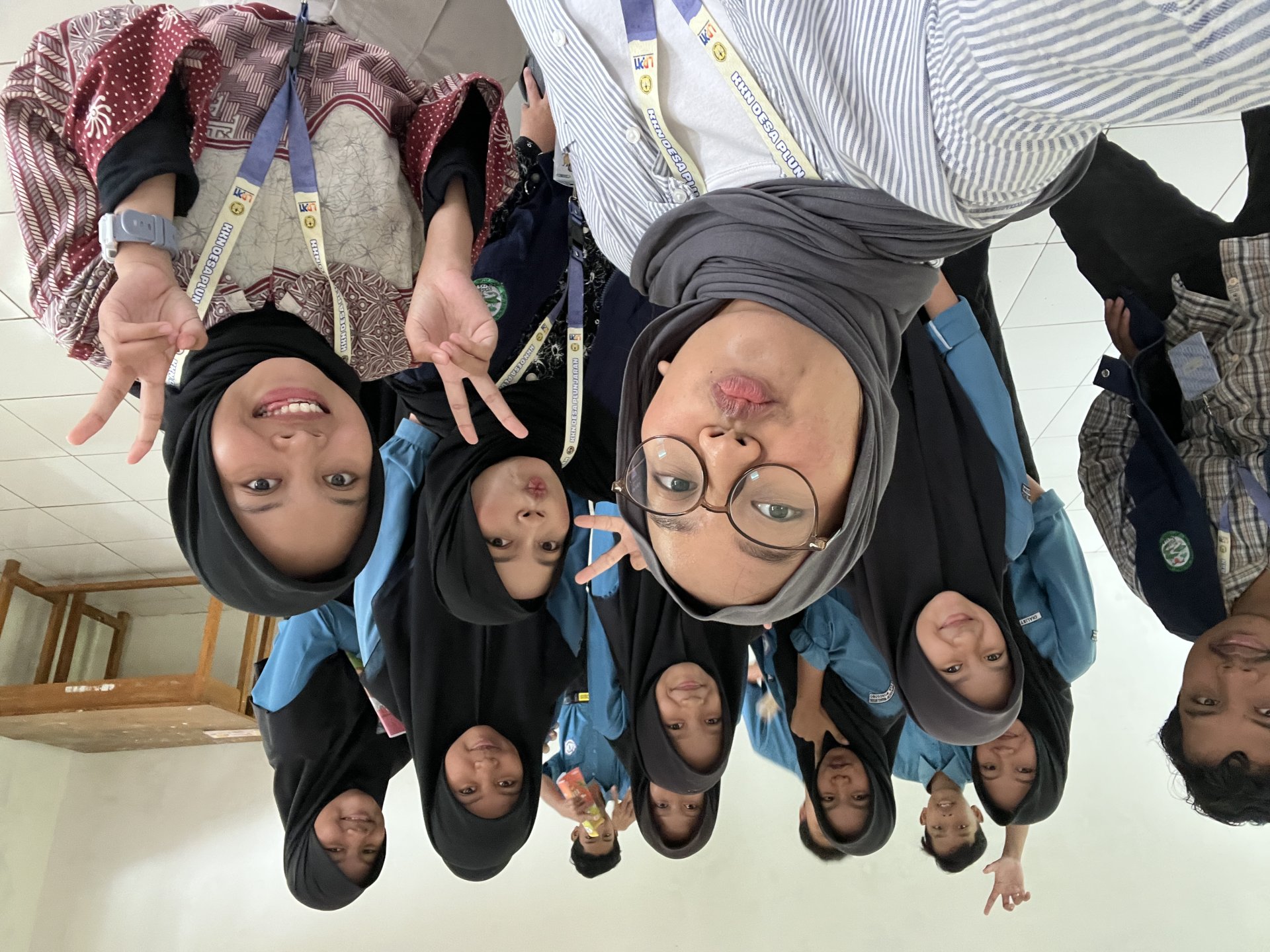 Pelaksanaan Program Kerja Pendidikan di SMPN 9 Satu Atap Wadaslintang dan kunjungan ke SDN 2 Plunjaran