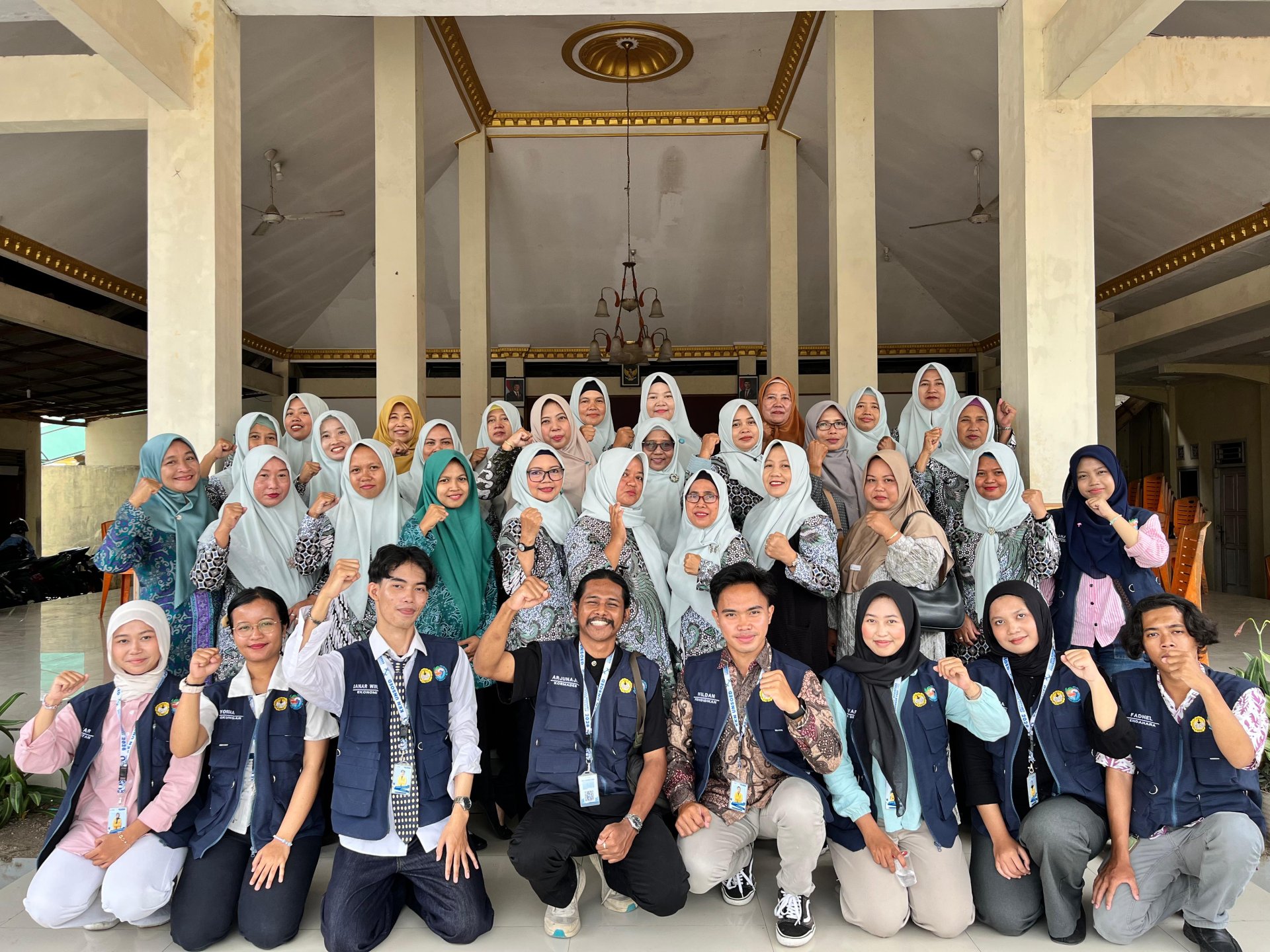 KKN Hari 16, Sosialisasi Literasi Keuangan, NIB, Sertifikasi Halal, KKN Mengajar