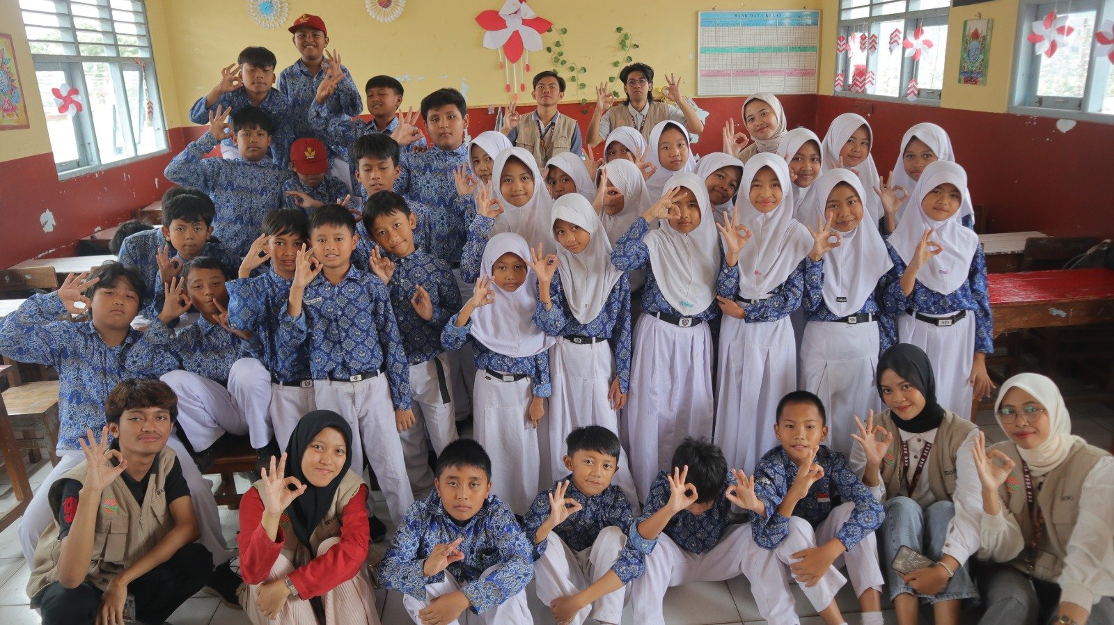 Day 16 - Sosialisasi Bullying di SD Negeri 1 Belik