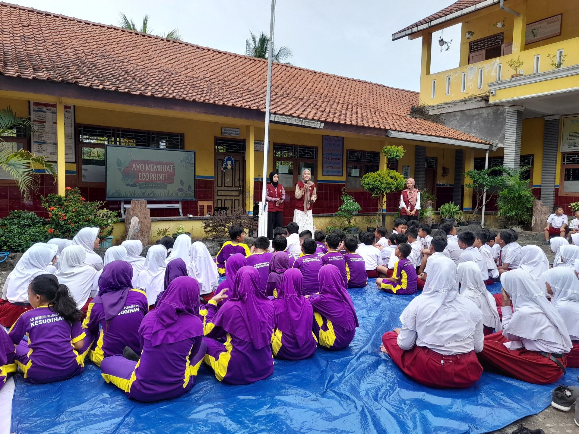 Sosialisasi Program Kerja Sentuhan Hijau Ecoprint