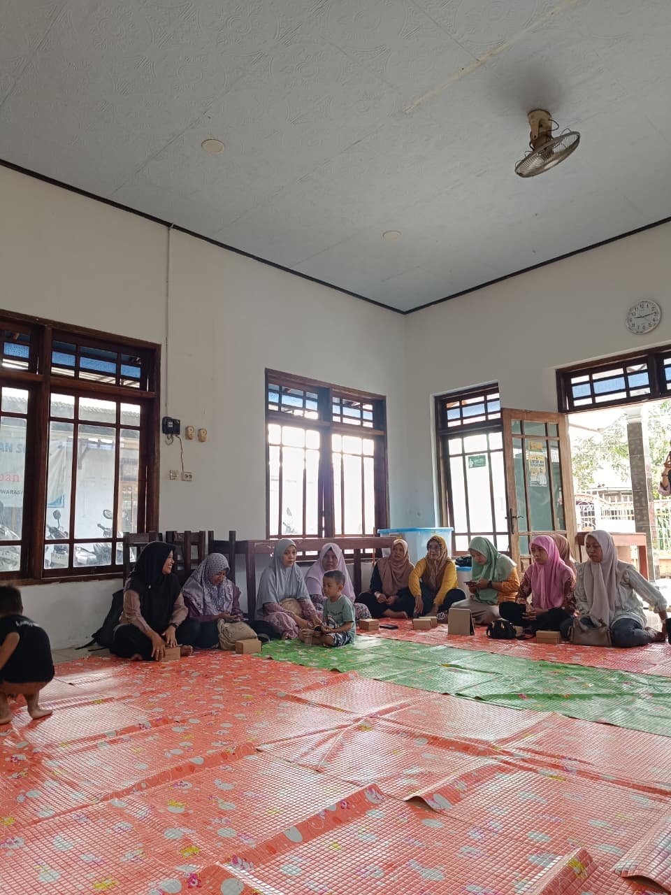 Sosialisasi Pengelolaan Sampah Rumah Tangga