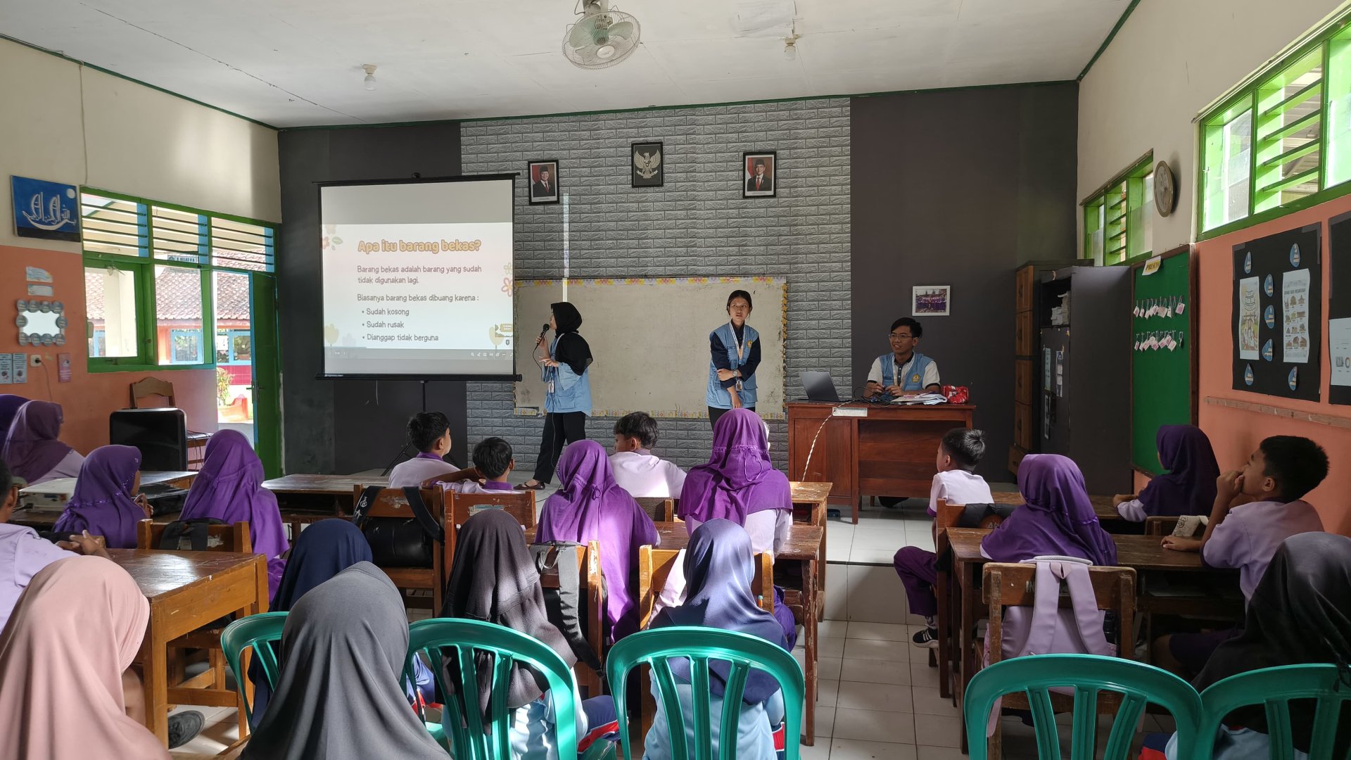 sosialisasi lomba pemanfaatan barang bekas
