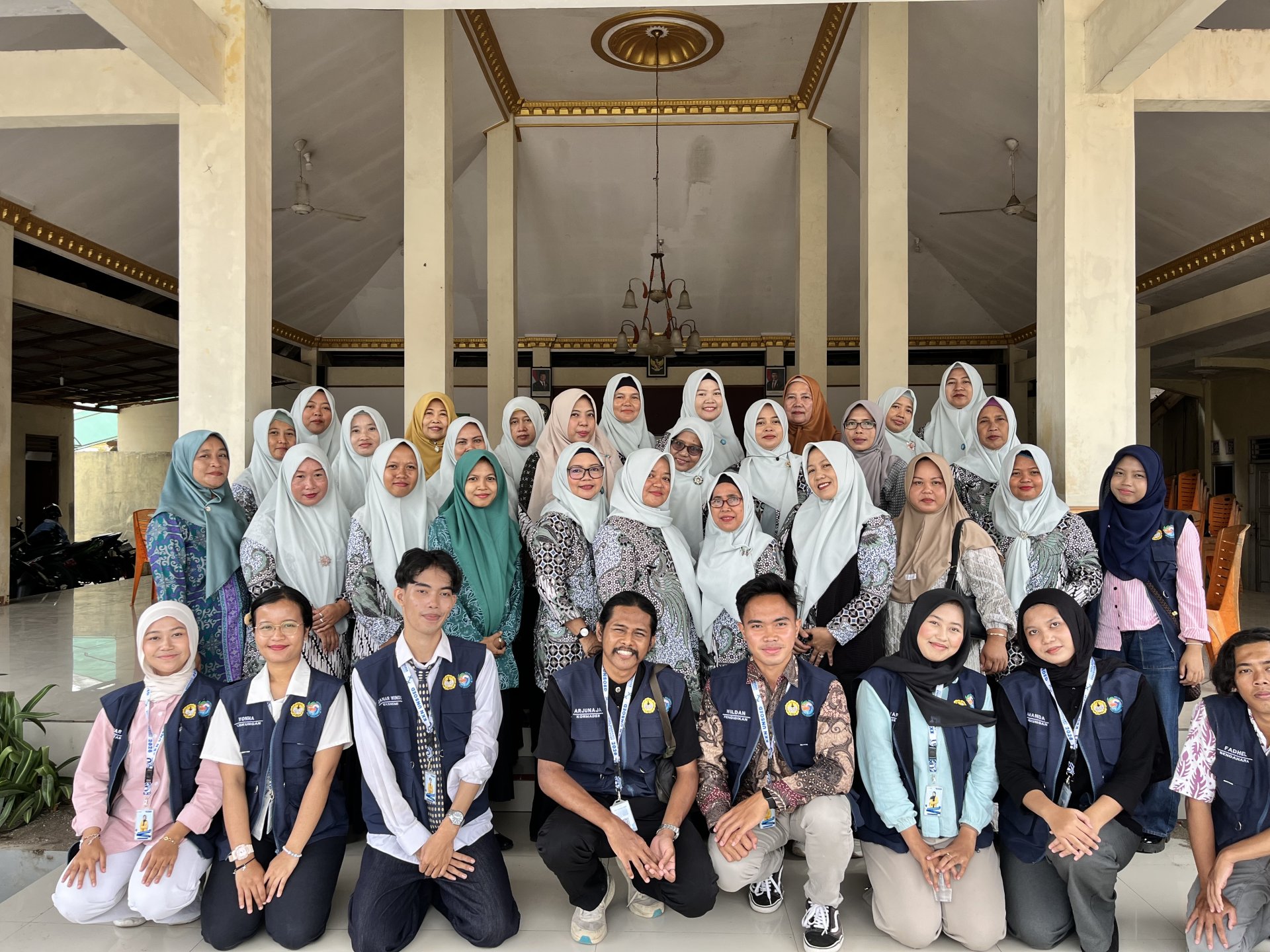 KKN Day 16 – Sosialisasi Literasi Keuangan, NIB, dan Sertifikasi Halal & KKN Mengajar