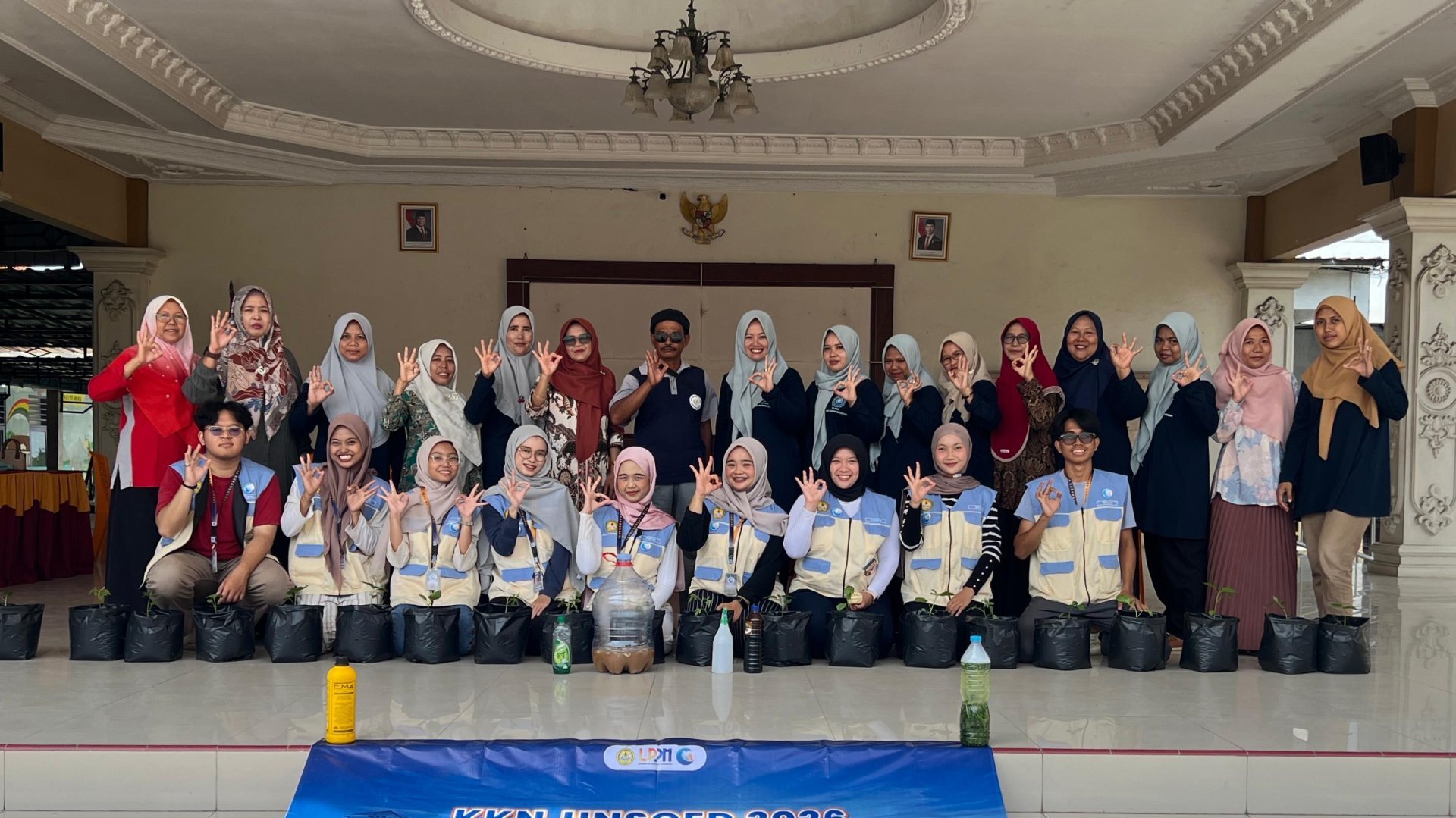 Sosialisasi Pembuatan Pestisida Nabati, POC, dan Intensifikasi pekarangan