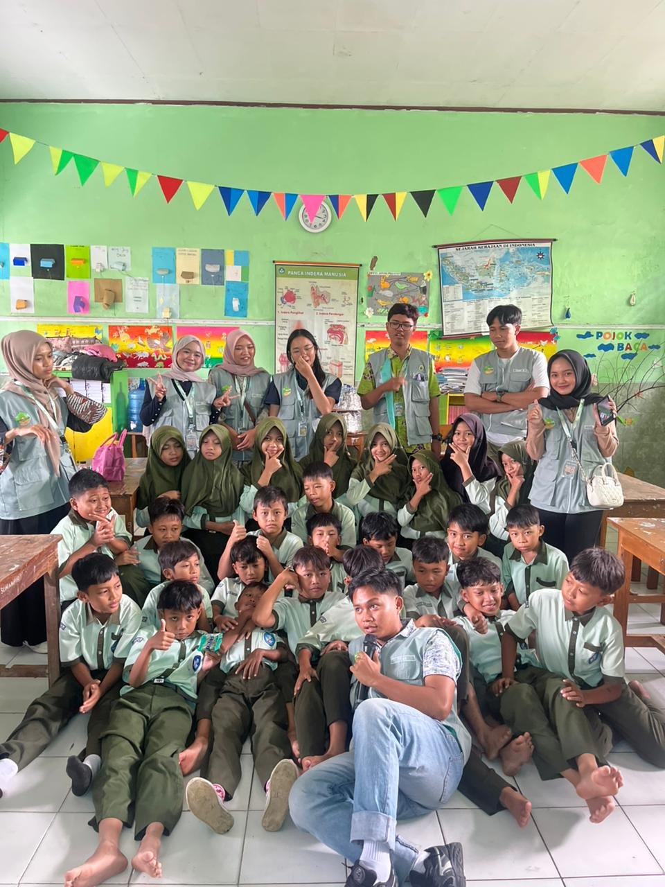 Sosialisasi kesehatan gigi dan mulut