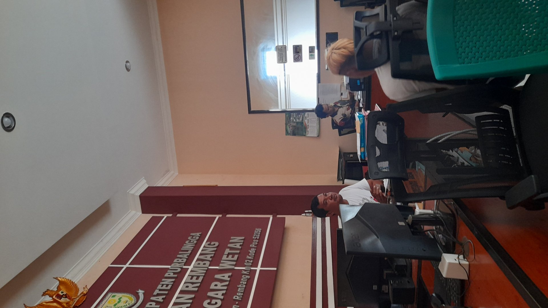 Piket pelayanan administrasi desa