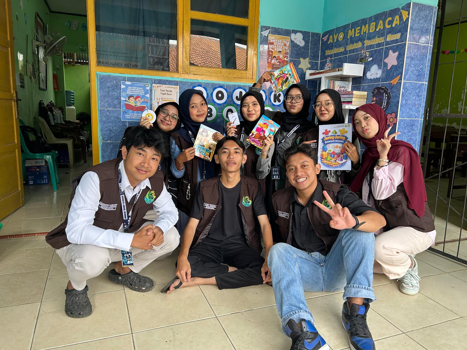 Penempatan Pojok Baca Di SDN 1 Wanogara Wetan