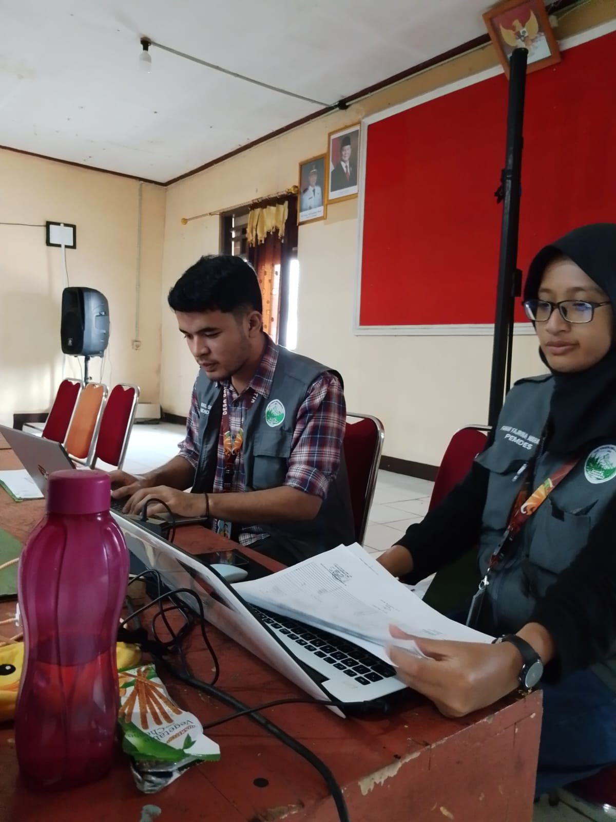 Day-17: Piket di Balai Desa dan Rapat Koordinasi Sekolah Dasari