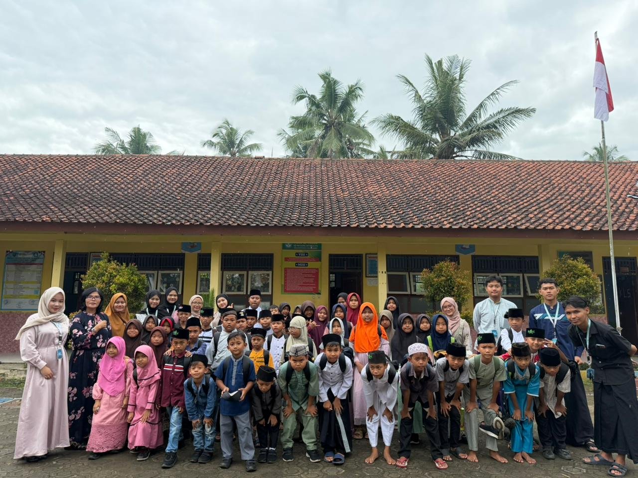 Peringatan Isra Mi'raj di SD Jatimulyo