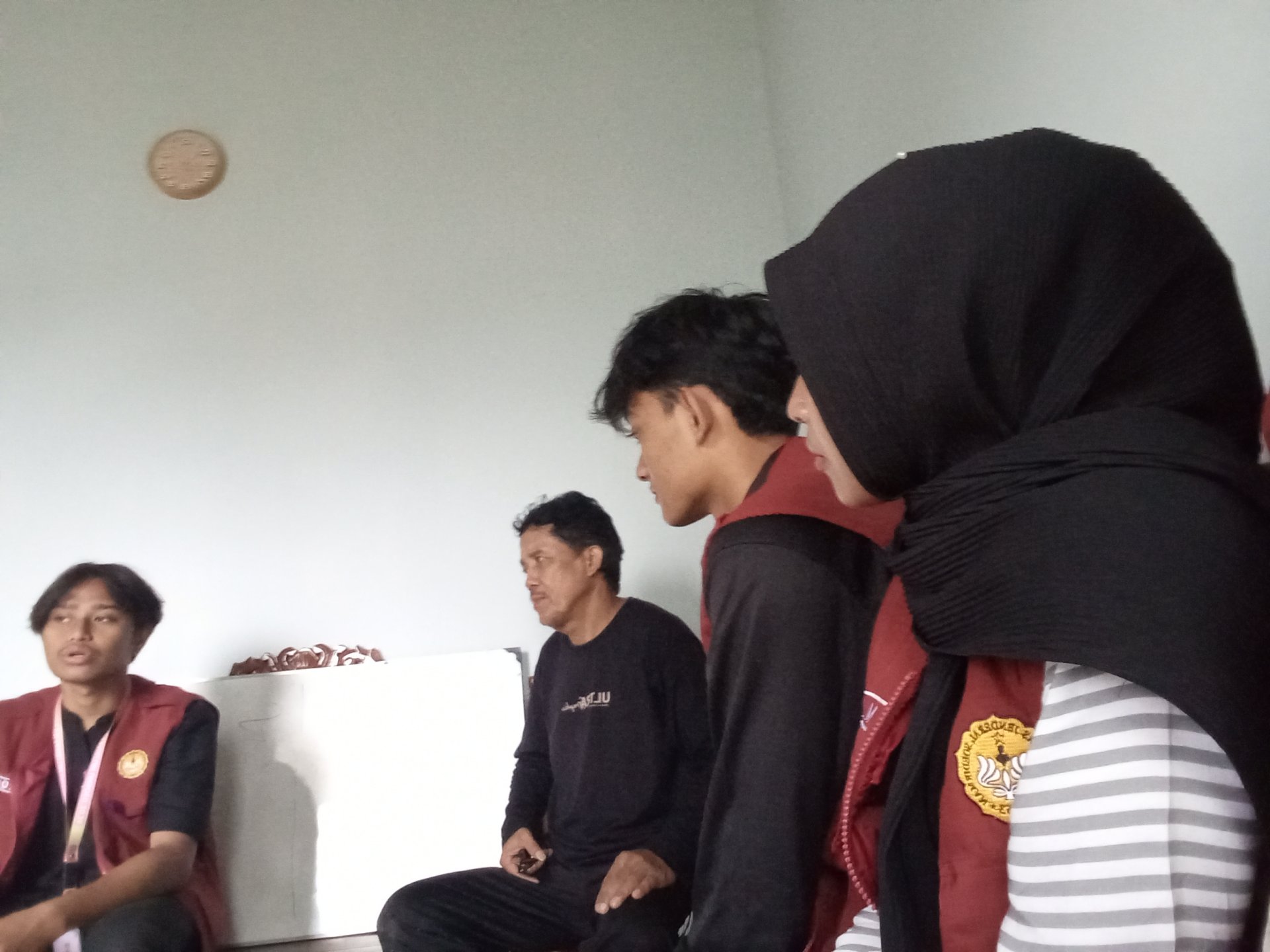 Koordinasi Dengan Pemilik Rumah Untuk Tempat Pembuatan Pupuk Organik Cair