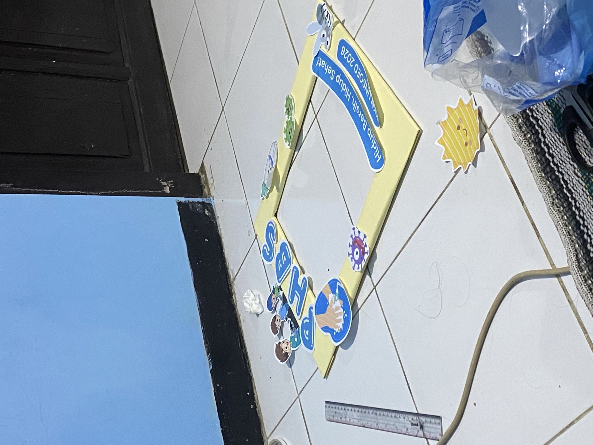 Mengerjakan Materi Program Kerja