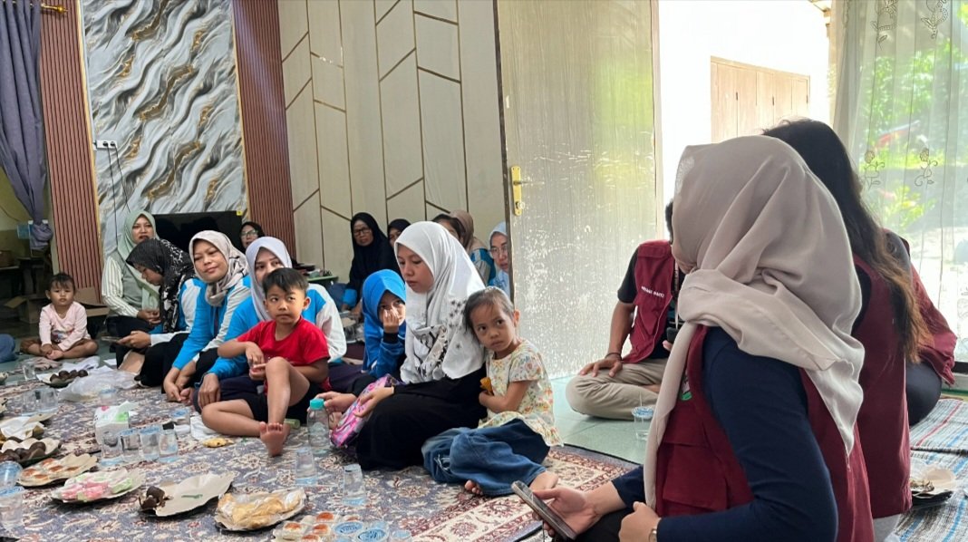 SOSIALISASI LITERASI DIGITAL DAN PEMANFAATANNYA UNTUK KEBERLANJUTAN SERTA PENINGKATAN PRODUKTIVITAS UMKM