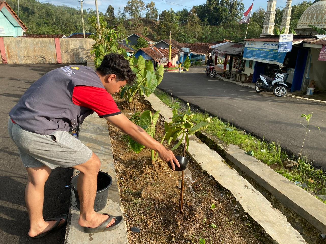 MONITORING RUTIN TANAMAN MULTIGUNA DI DESA KARANGBAWANG 24 JANUARI