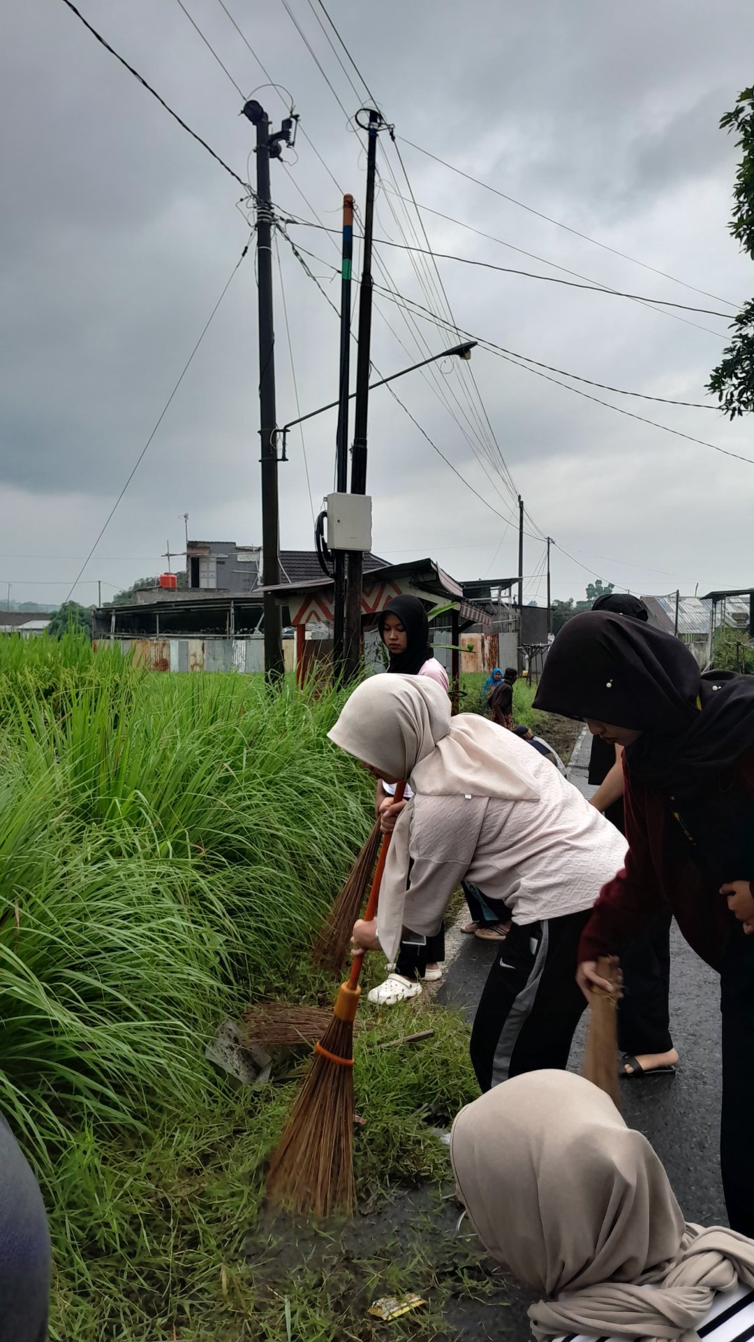 Kerja Bakti di dusun Siparuk