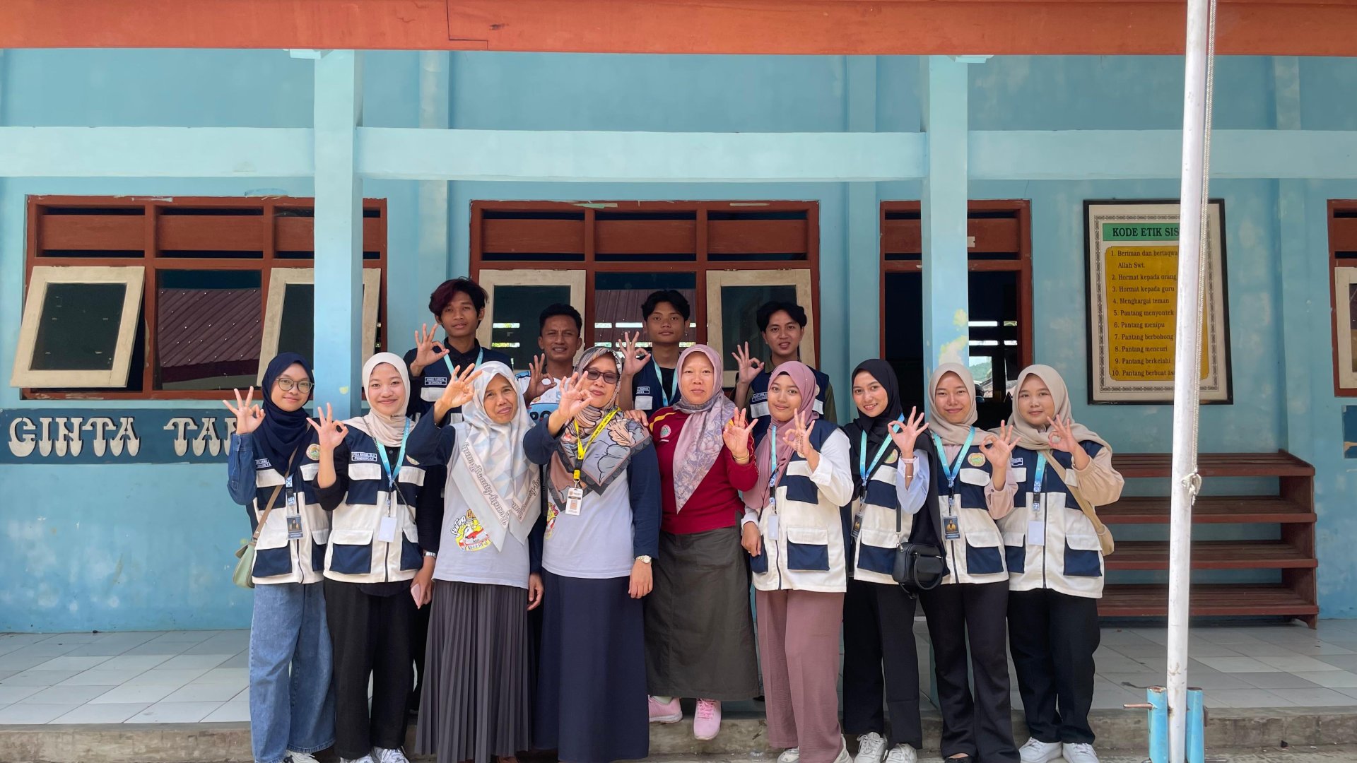 Menumbuhkan Motivasi Belajar dan Literasi Keuangan Sejak Dini melalui Edukasi Siswa Kelas 4 di SD 3 Tirip