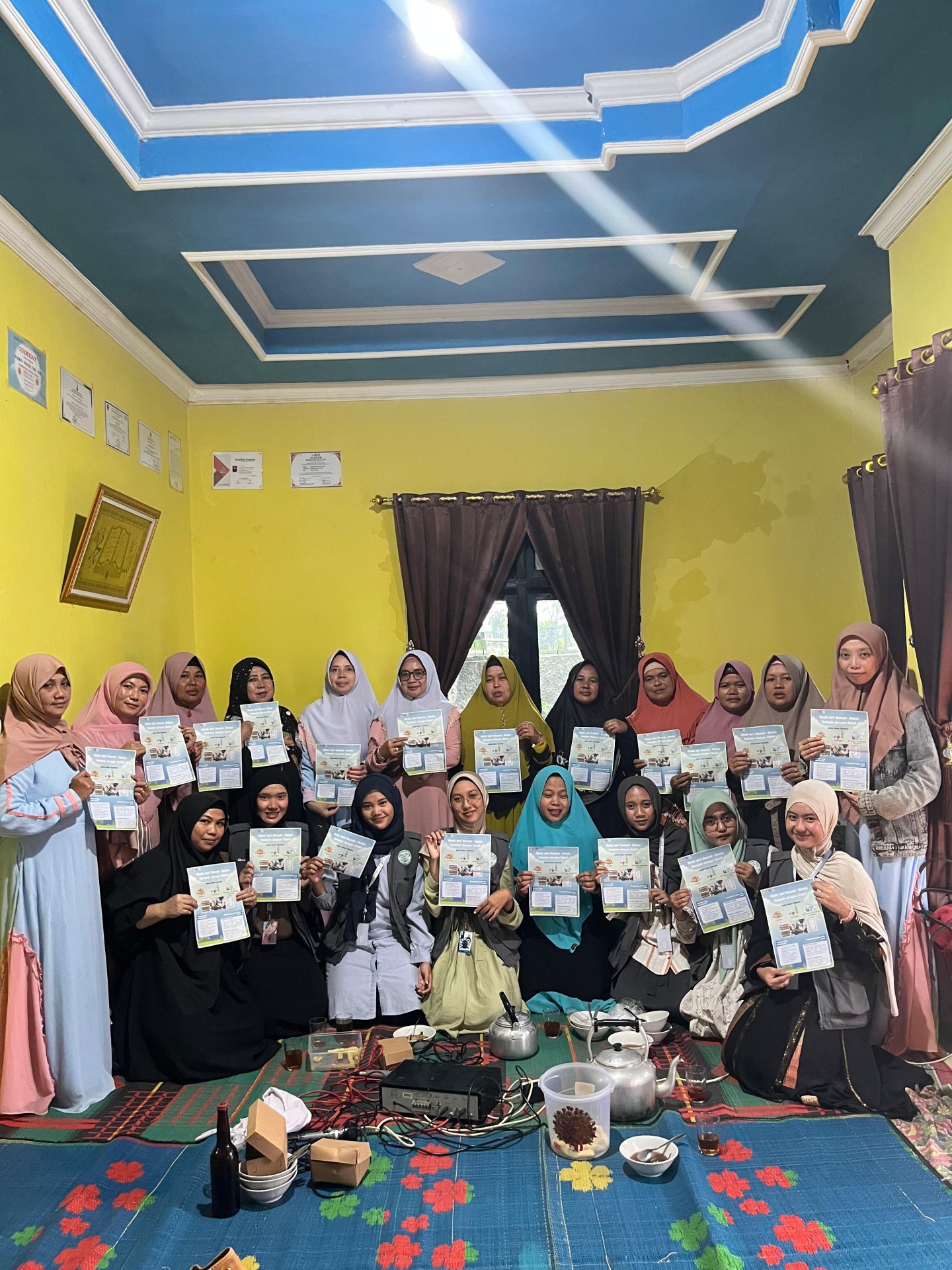 Melakukan Kegiatan PHBS