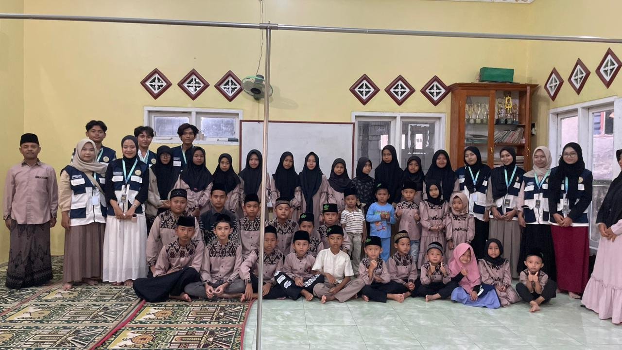Kegiatan edukasi moral keagamaan di TPQ Alhidayah