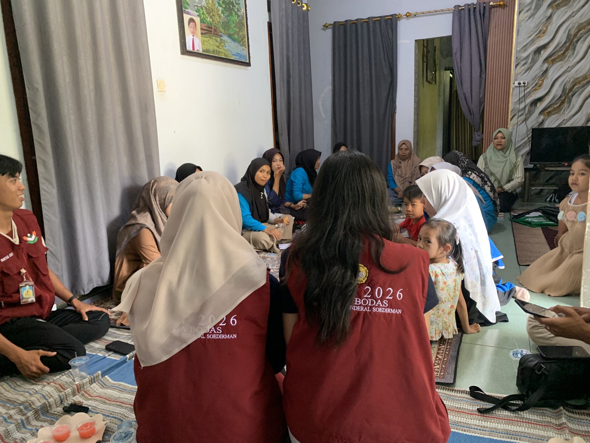 SOSIALISASI LITERASI DIGITAL DAN PEMANFAATANNYA UNTUK KEBERLANJUTAN SERTA PENINGKATAN PRODUKTIVITAS UMKM