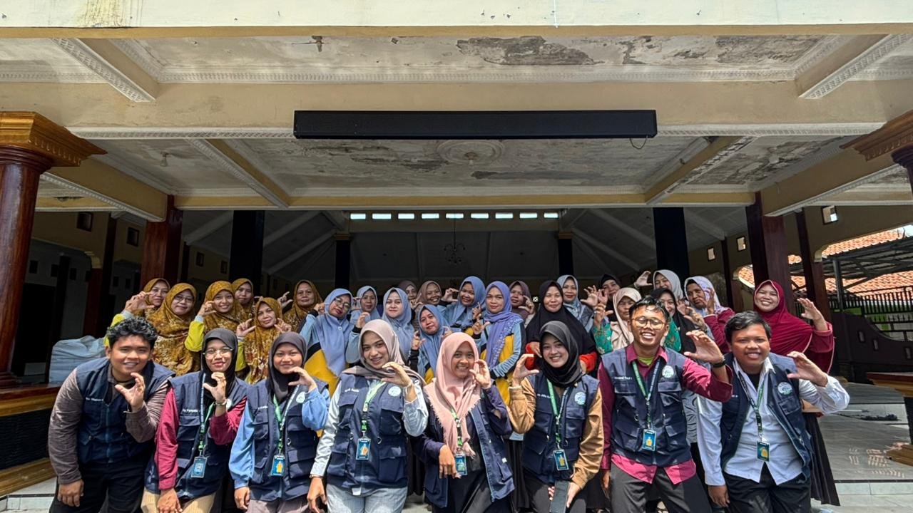 Hari ke-18: Sosialisasi Pemilahan sampah dan Sosialisasi Keterbukaan Informasi Publik