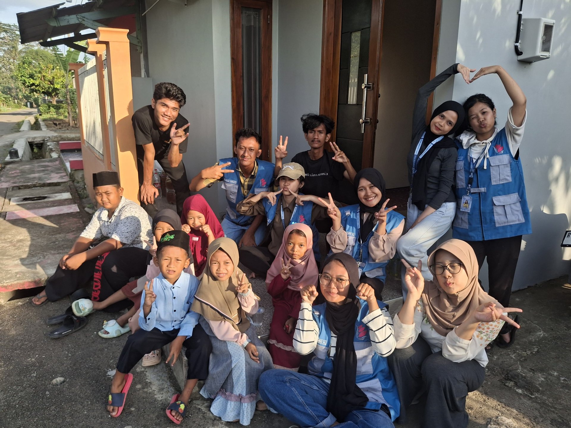 Day 18 : Dolanan Bareng Anak-anak desa Kalisabuk