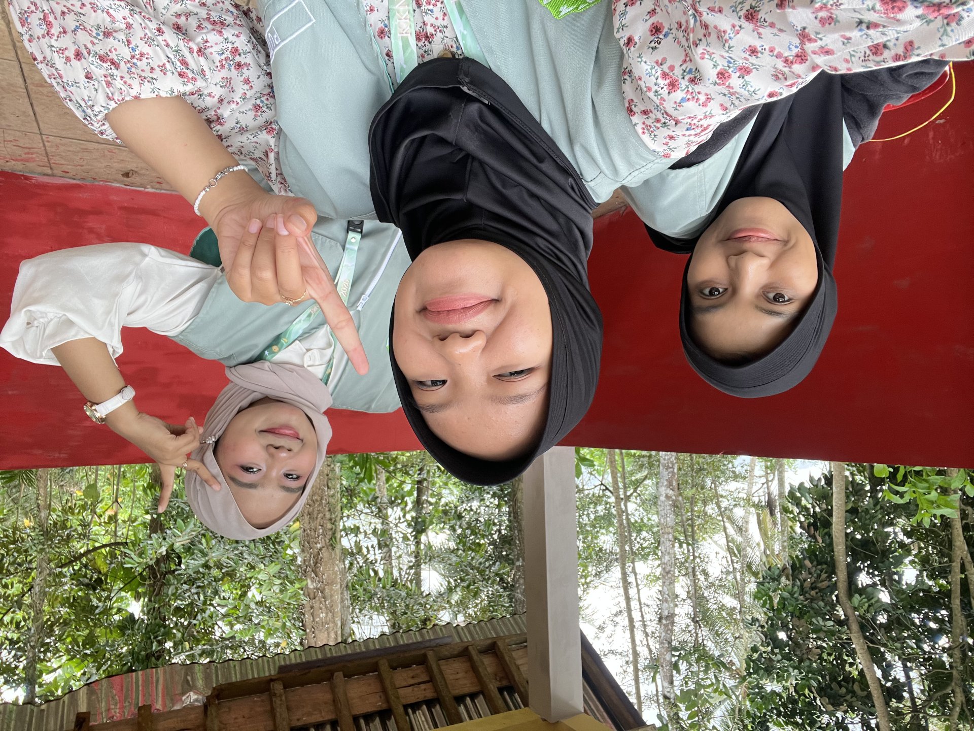 Pengecatan Pos Penyimpanan Keranda