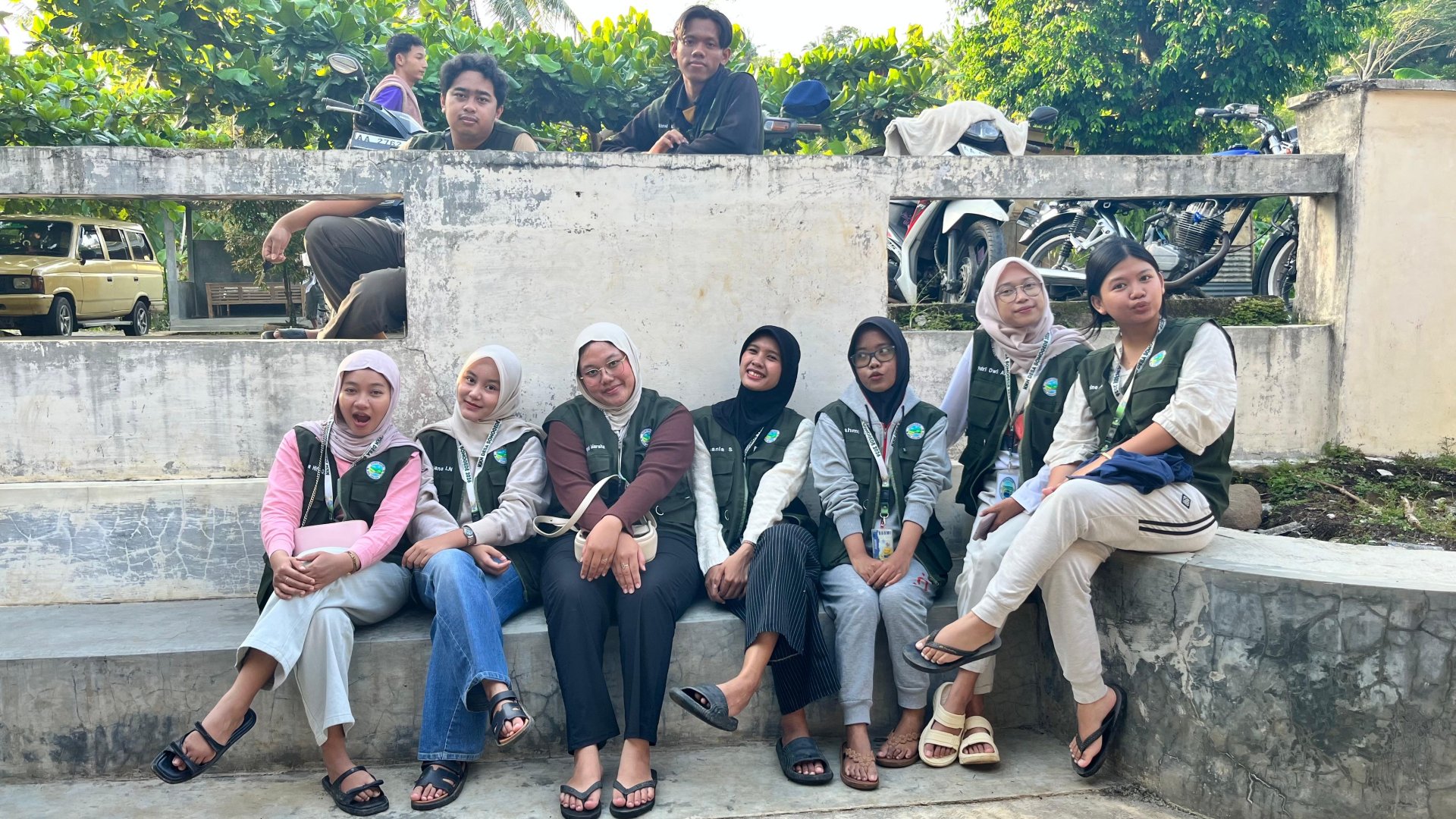 Kunjungan Pemandian Air Panas dan Kajian Malam Minggu pahing