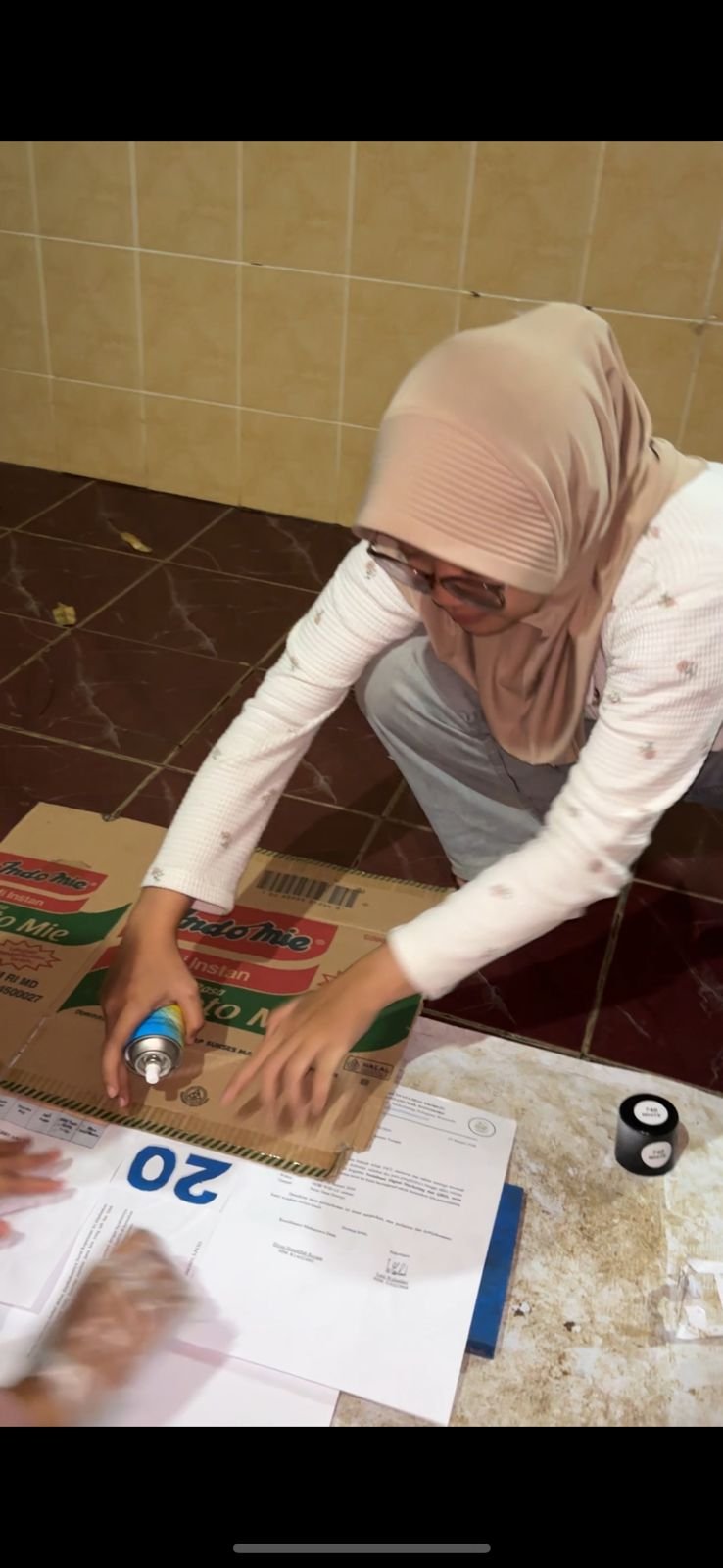 Persiapan Media Edukasi Lingkungan berupa Papan Informasi Sampah