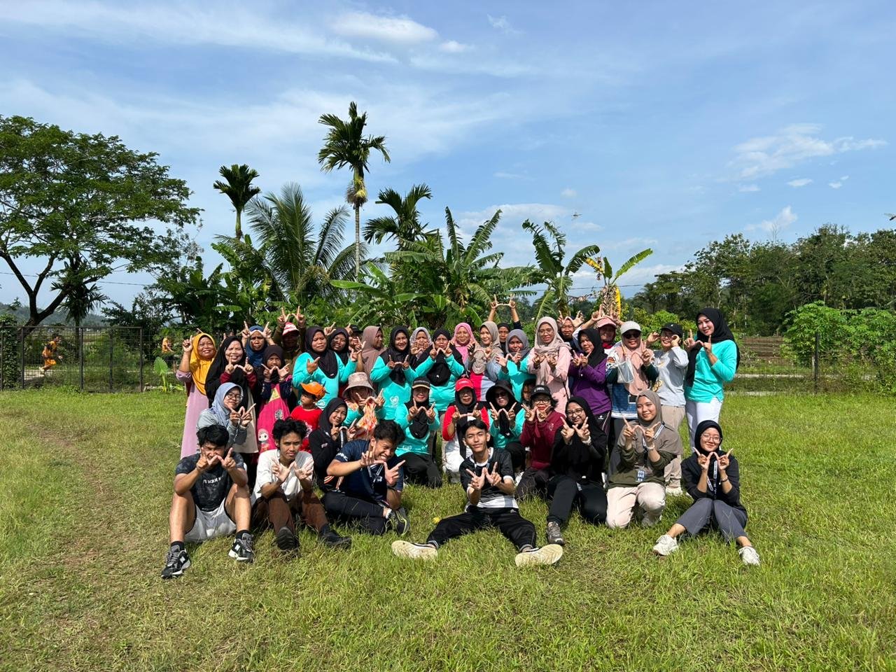 Senam Pagi Bersama Masyarakat