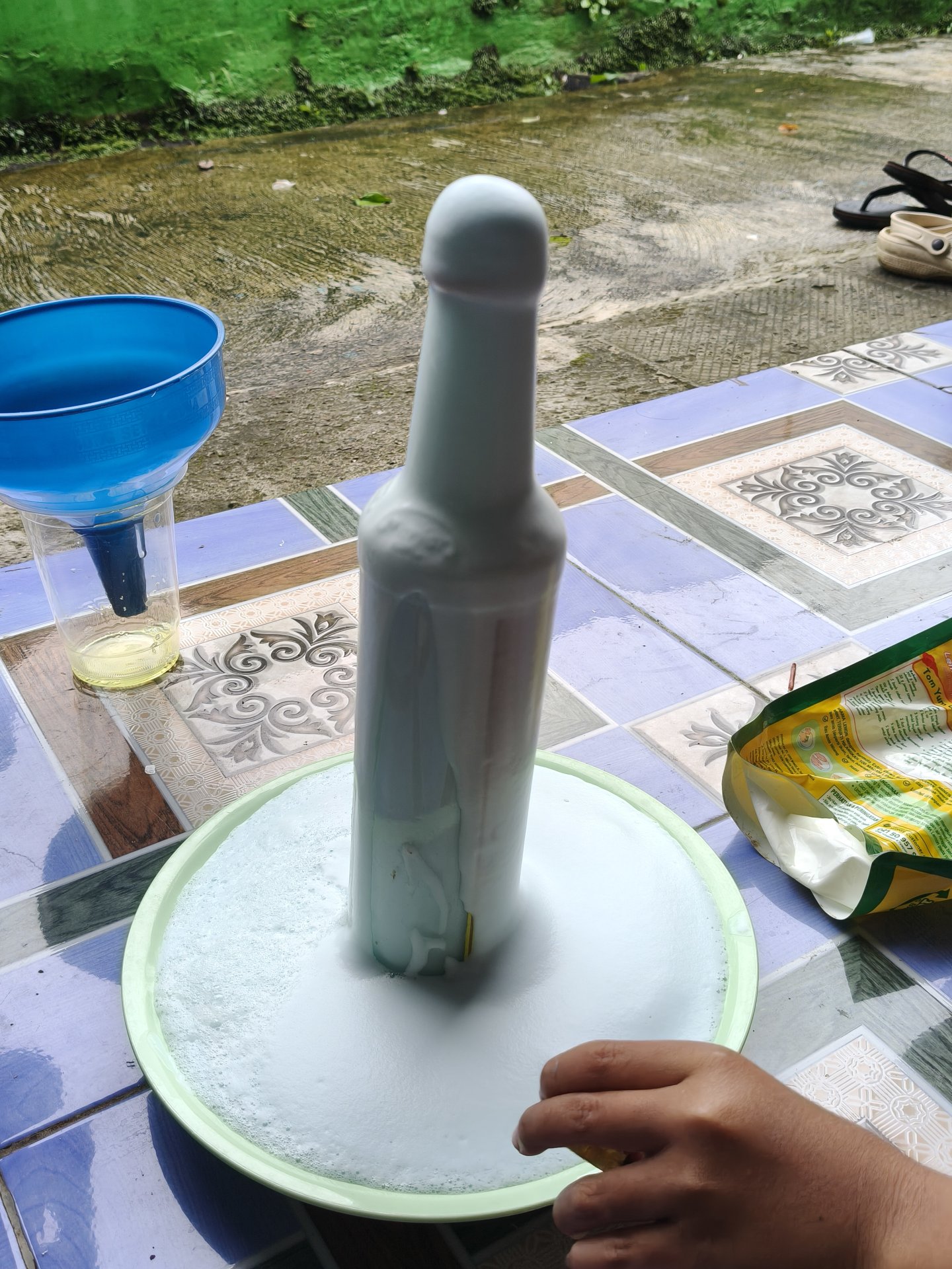 Persiapan Eksperimen Kimia Program Chemistry Reaction Day